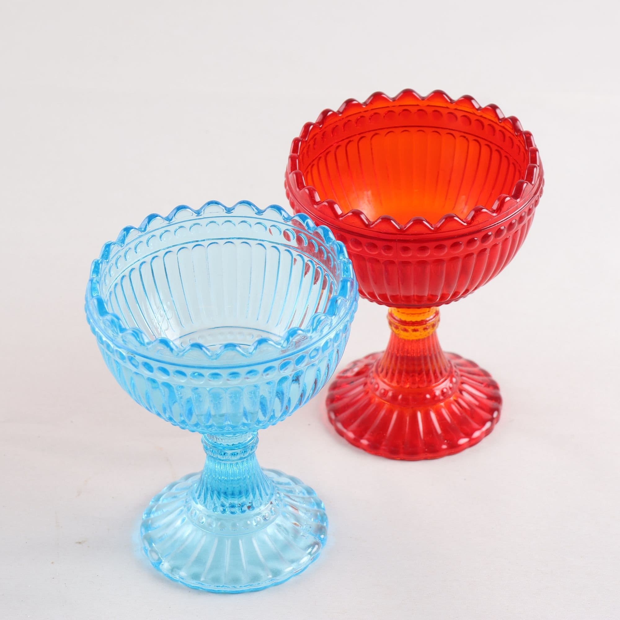 Skål, Iittala/Marimekko, ”Mariskooli”, rött och blått glas, 2 st