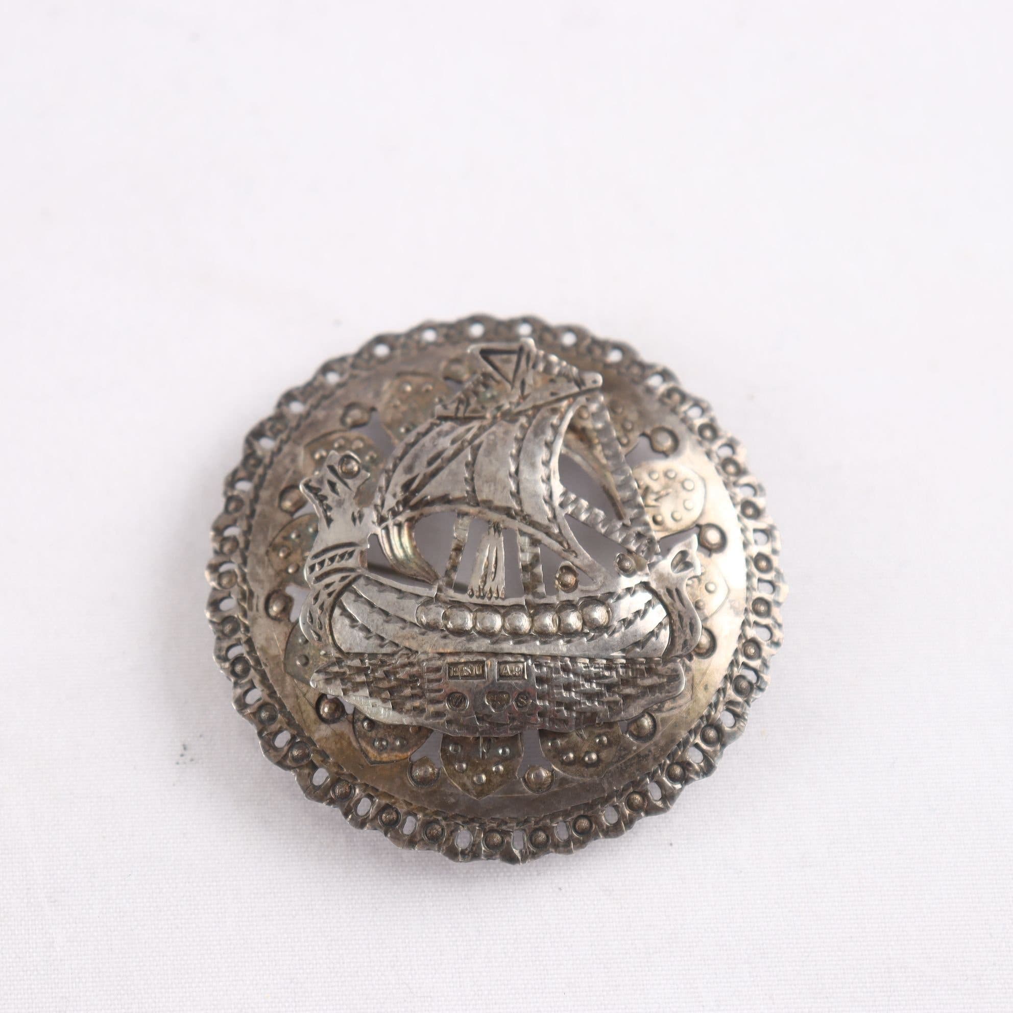 Brosch, silver, Runö, Visby