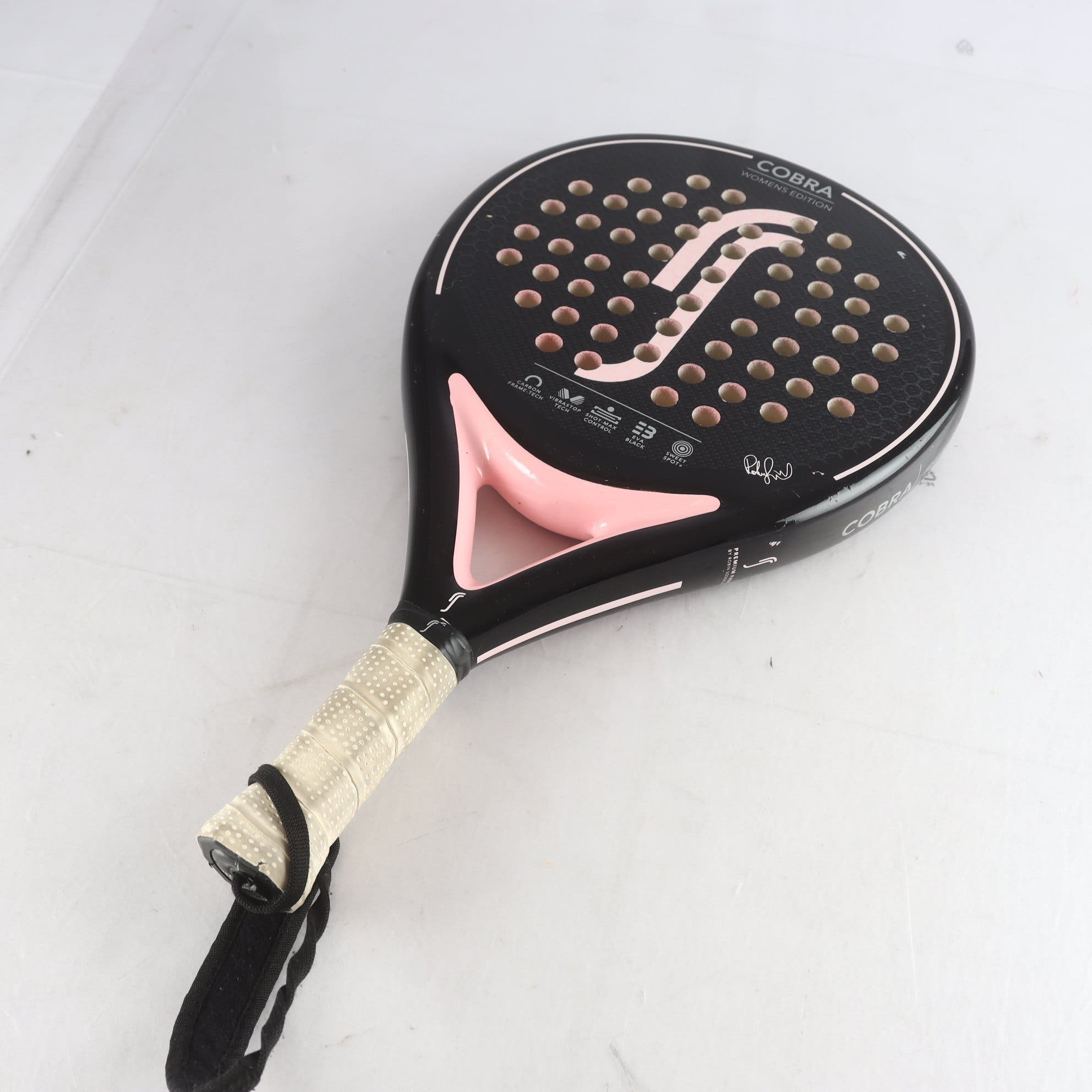 Racket, Padel, Cobra, womens edition.