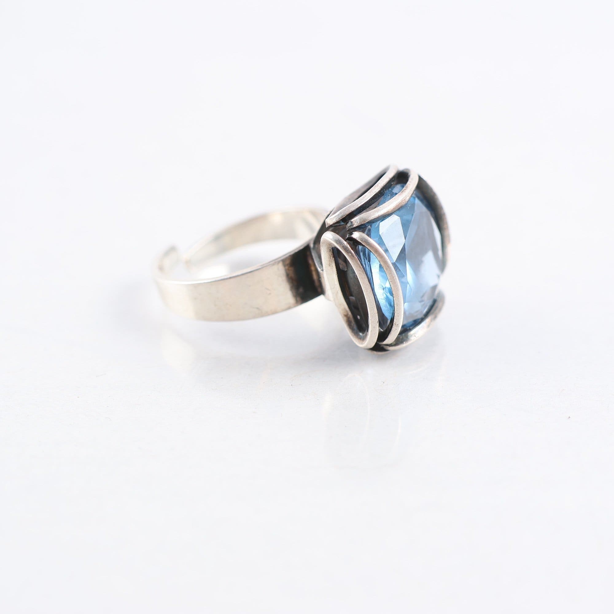 Ring, Sterling, slipat glas