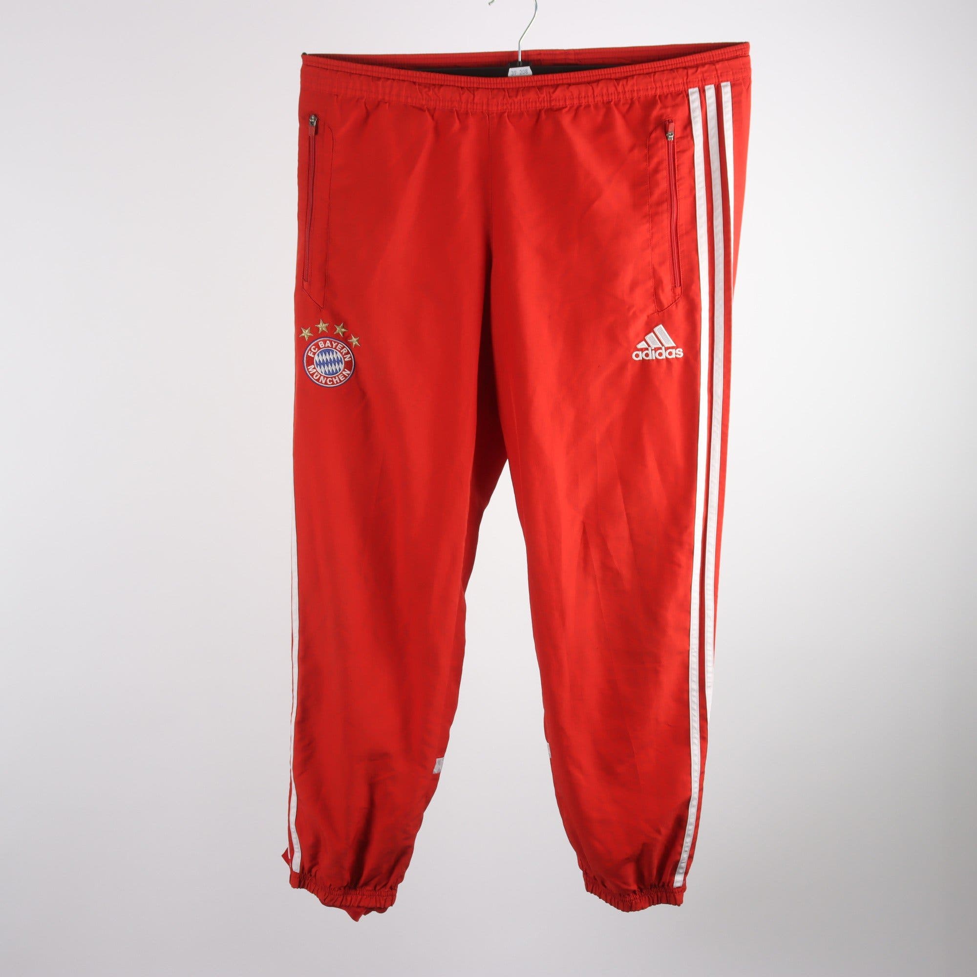 Byxa, Adidas FC Bayern München, stl. L