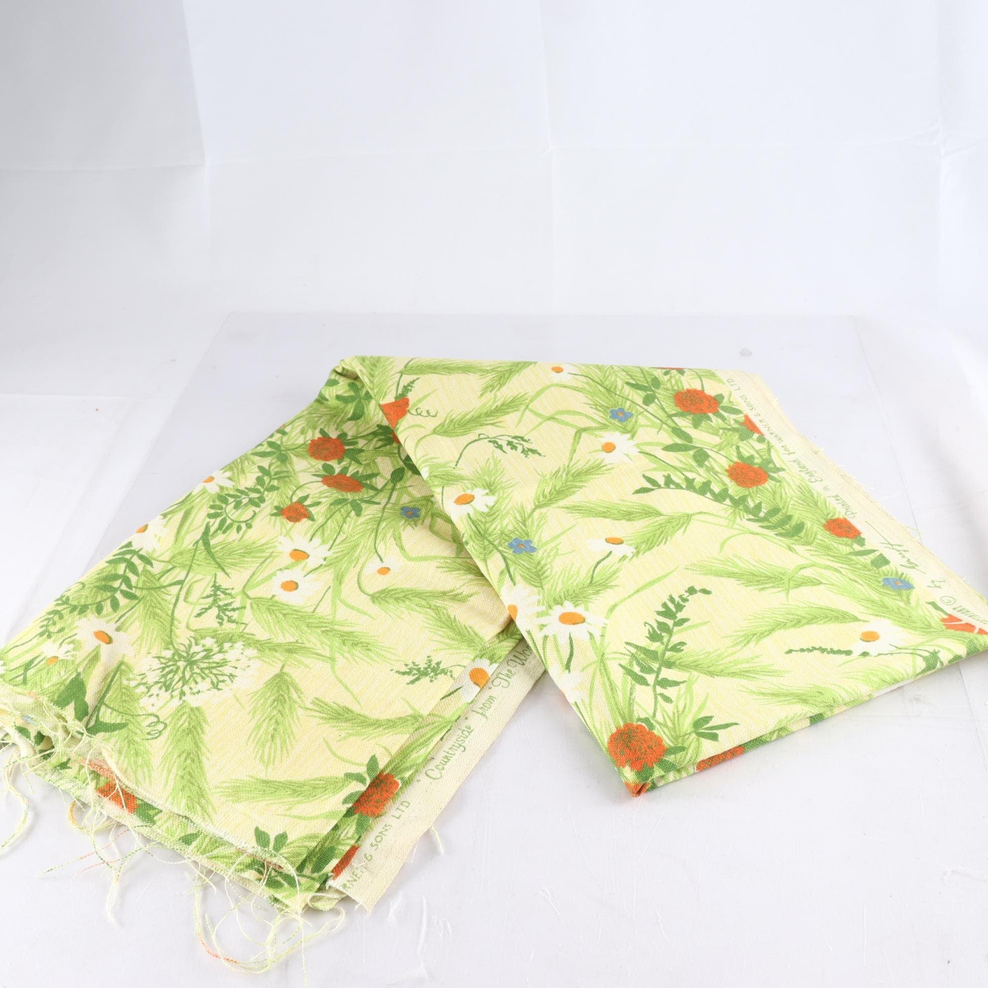 Tyg, ”Countryside” from ”The Woods and Meadows” Collection