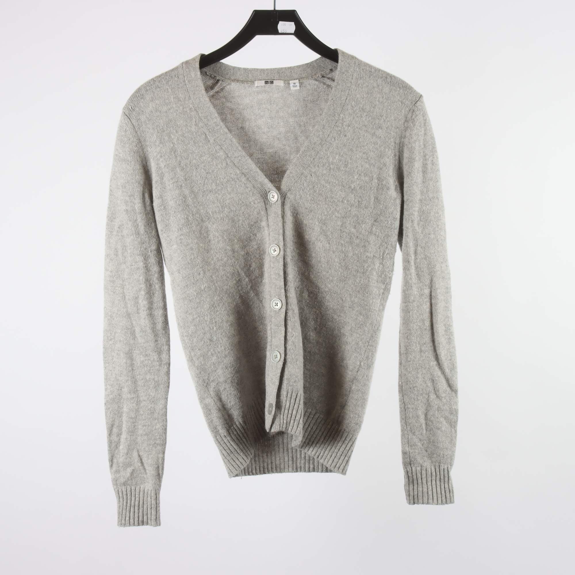 Kofta, Uniqlo, grå, ull, alpaca, stl. XS.