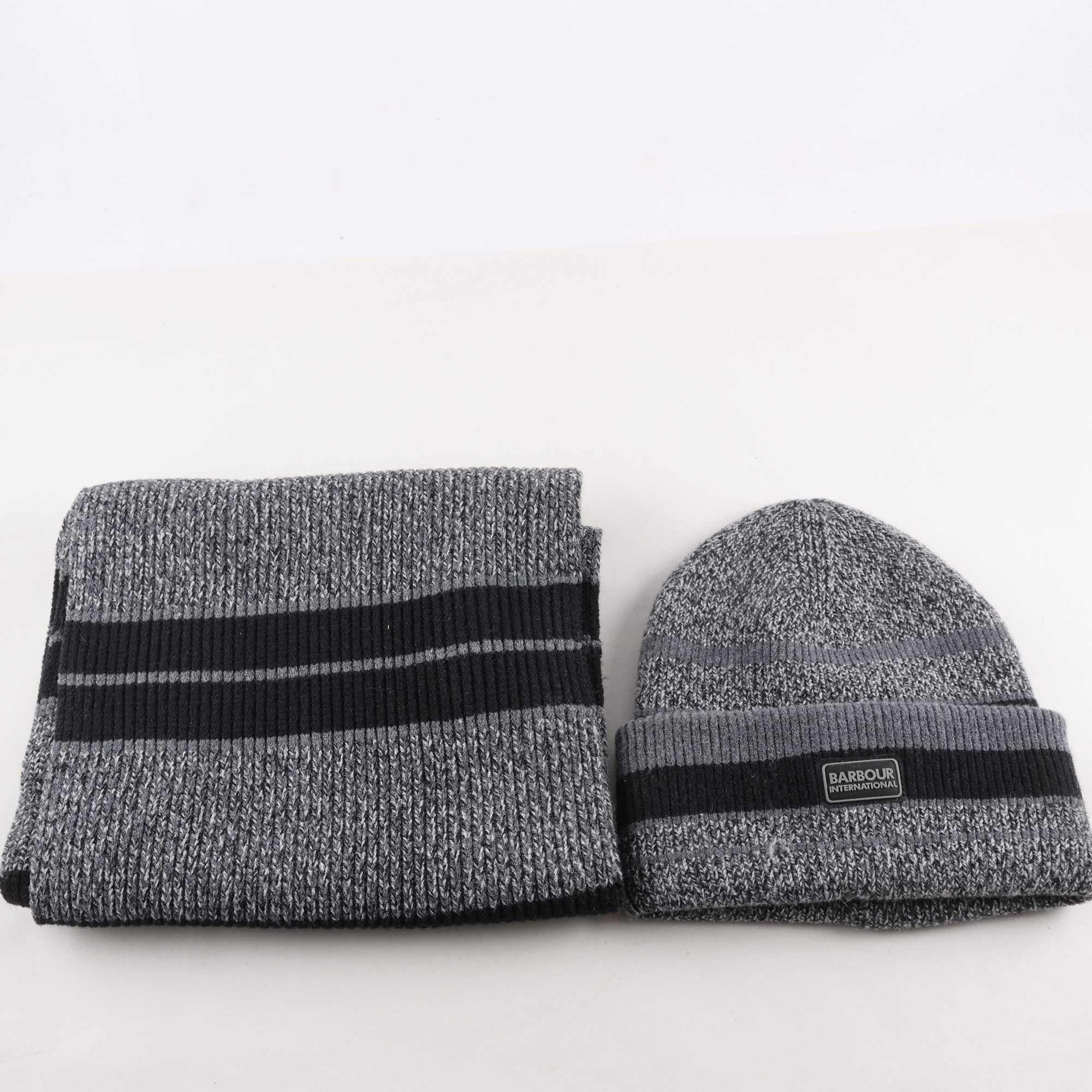 Mössa och halsduk, Barbour, grå, svart, stl. one size