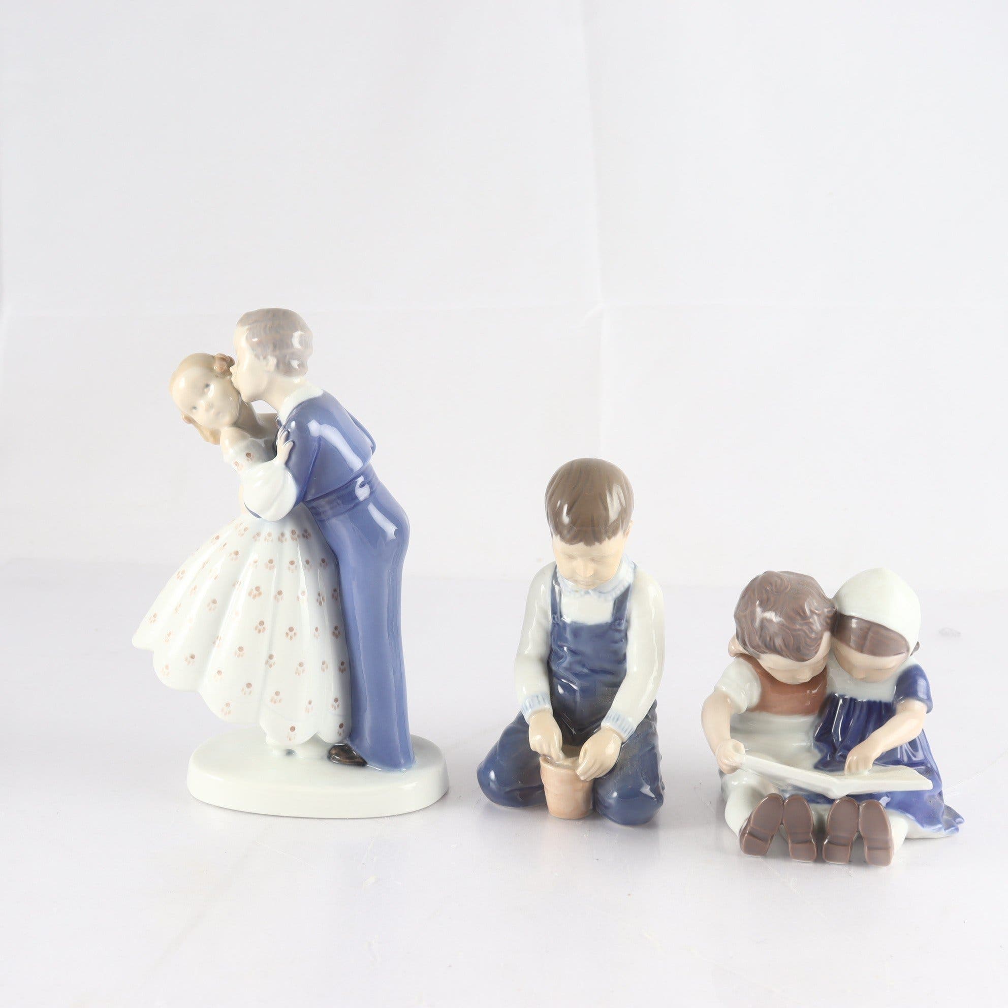 Figurer, Bing & Gröndahl. Samfraktas ej.