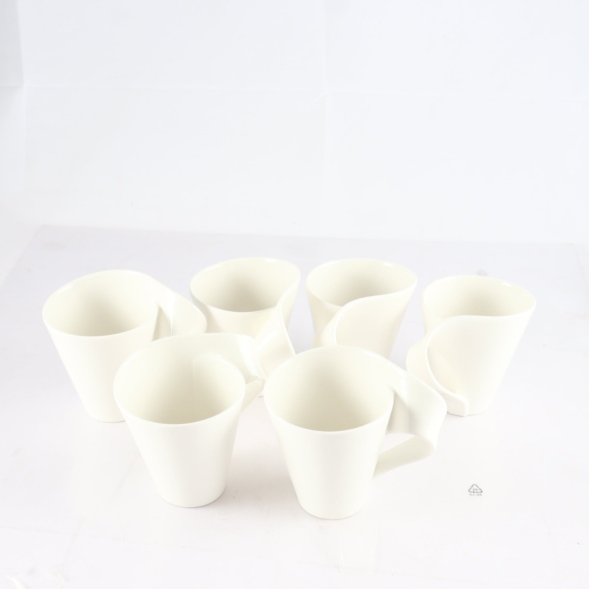 Muggar, Villeroy & Boch, ”New Wave”, 6 st. Samfraktas ej.