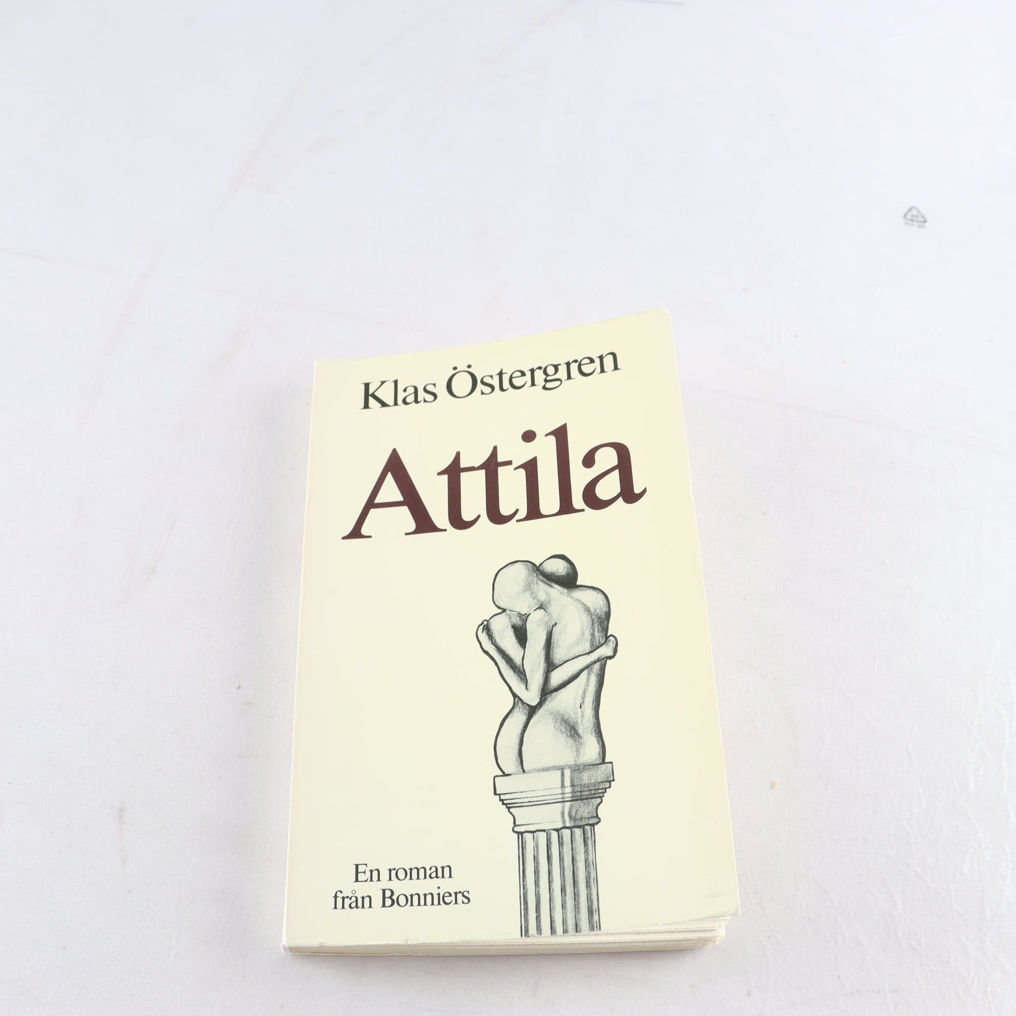 Klas Östergren, Attila (1975)