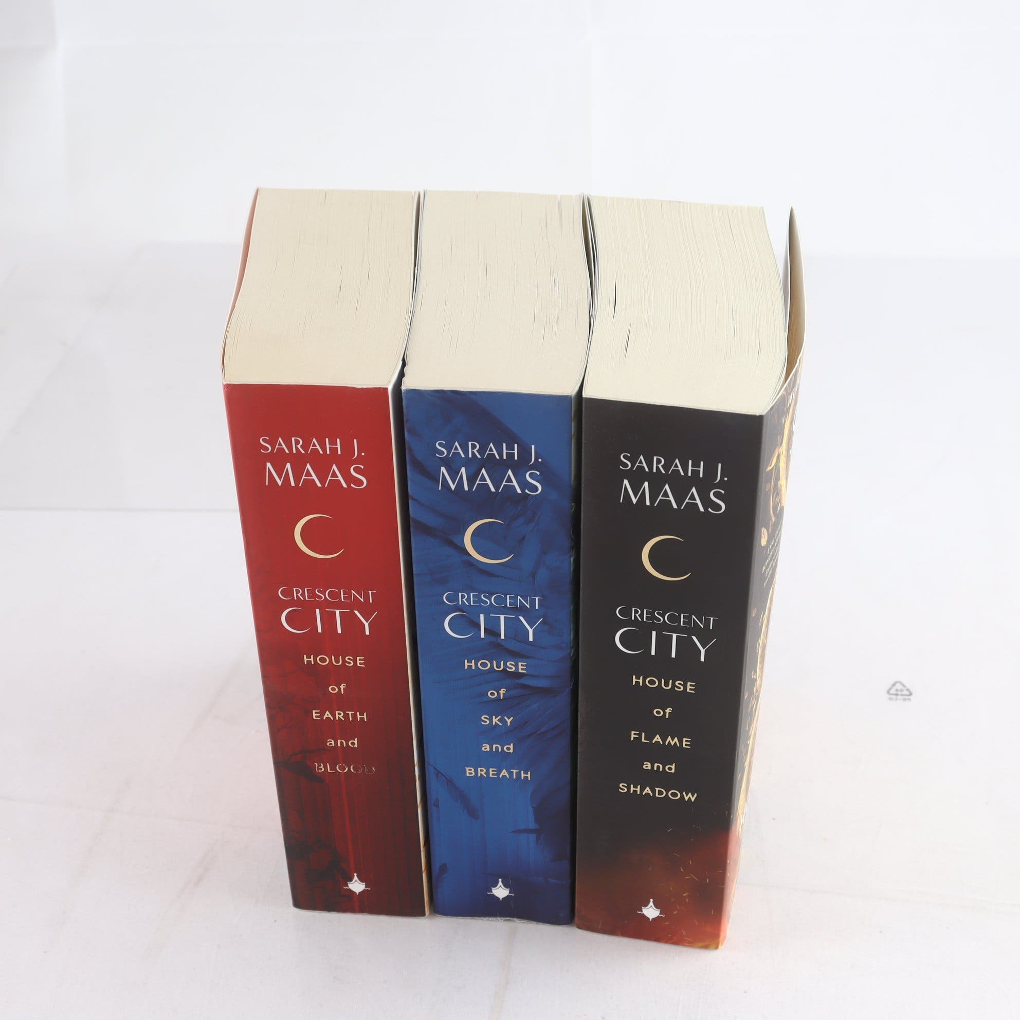 Sarah J. Maas, Crescent City, Vol. I-III