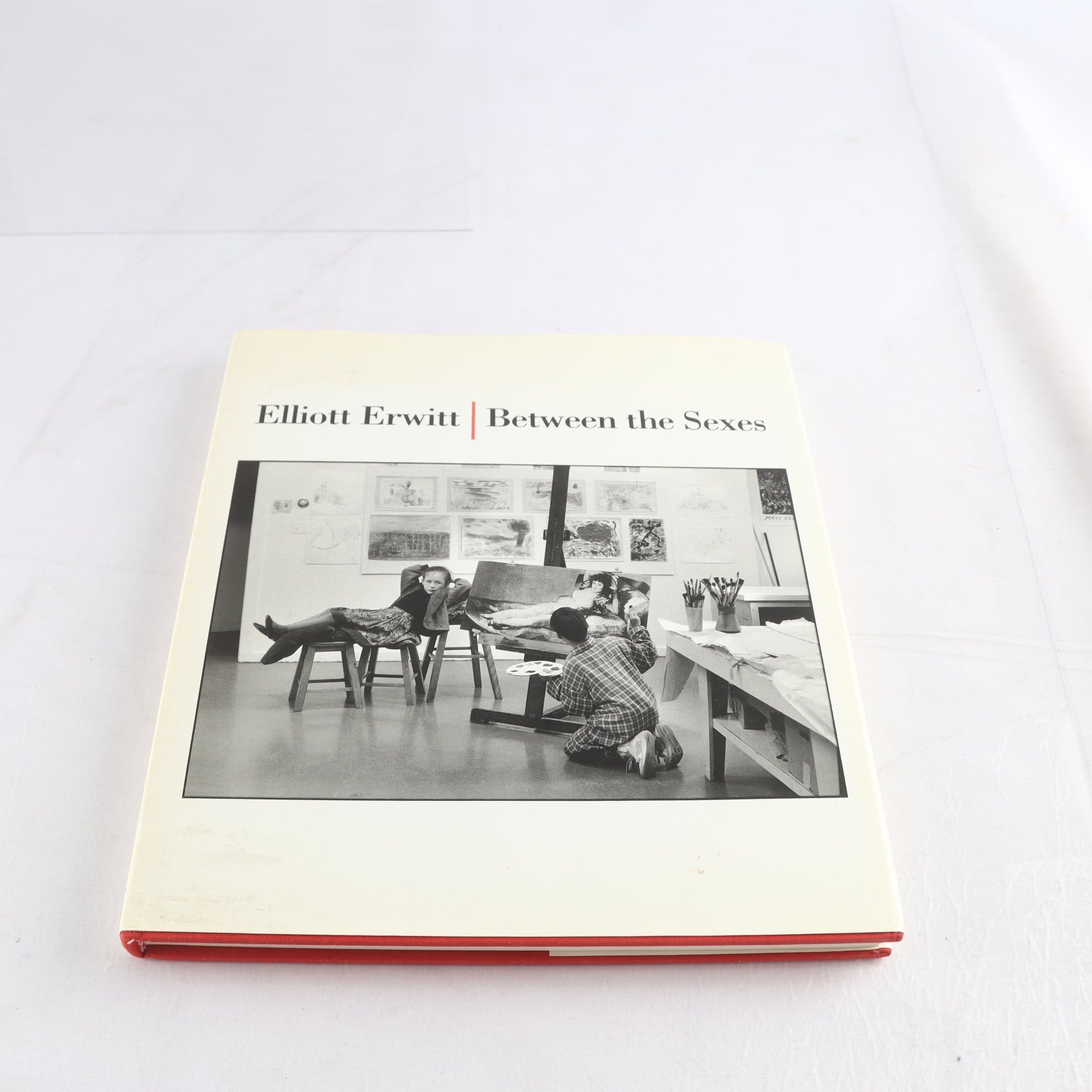 Elliott Erwitt, Between the Sexes