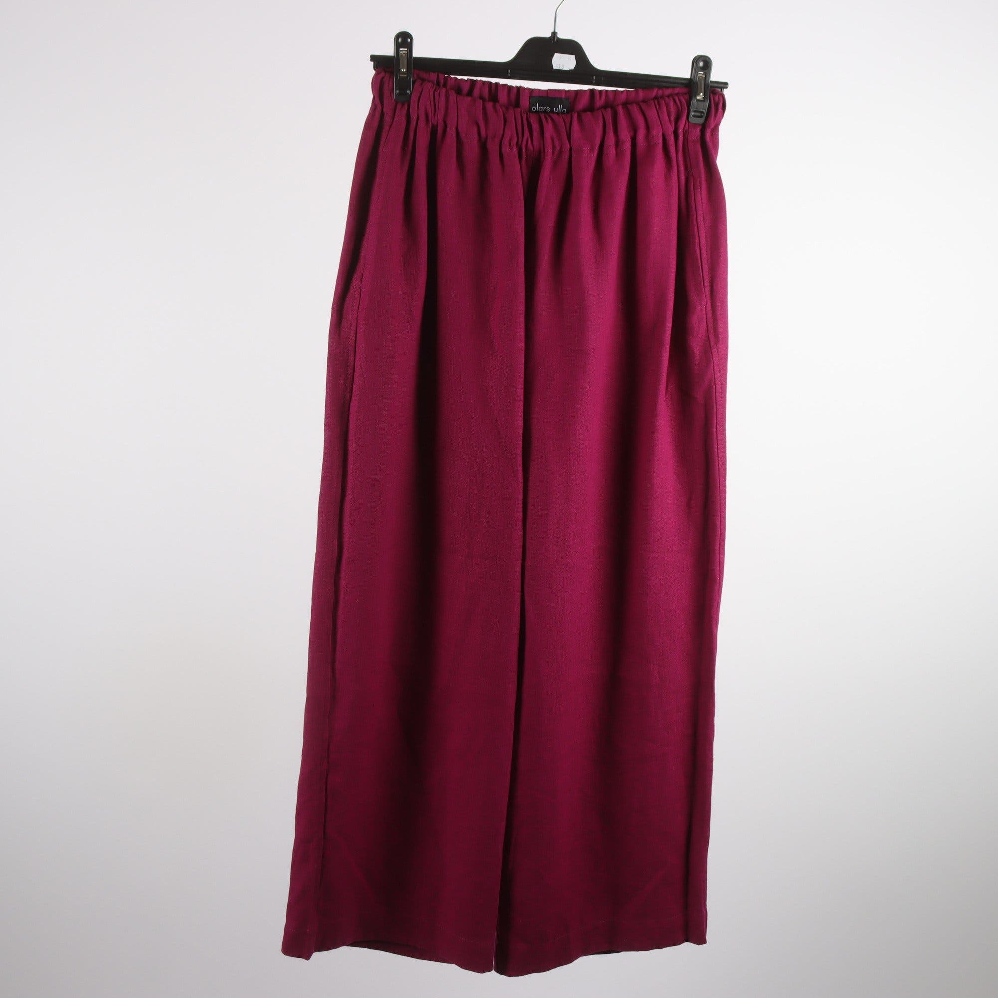 Byxor, Olars Ulla, vinröd, 100% lin, stl. one size, short.