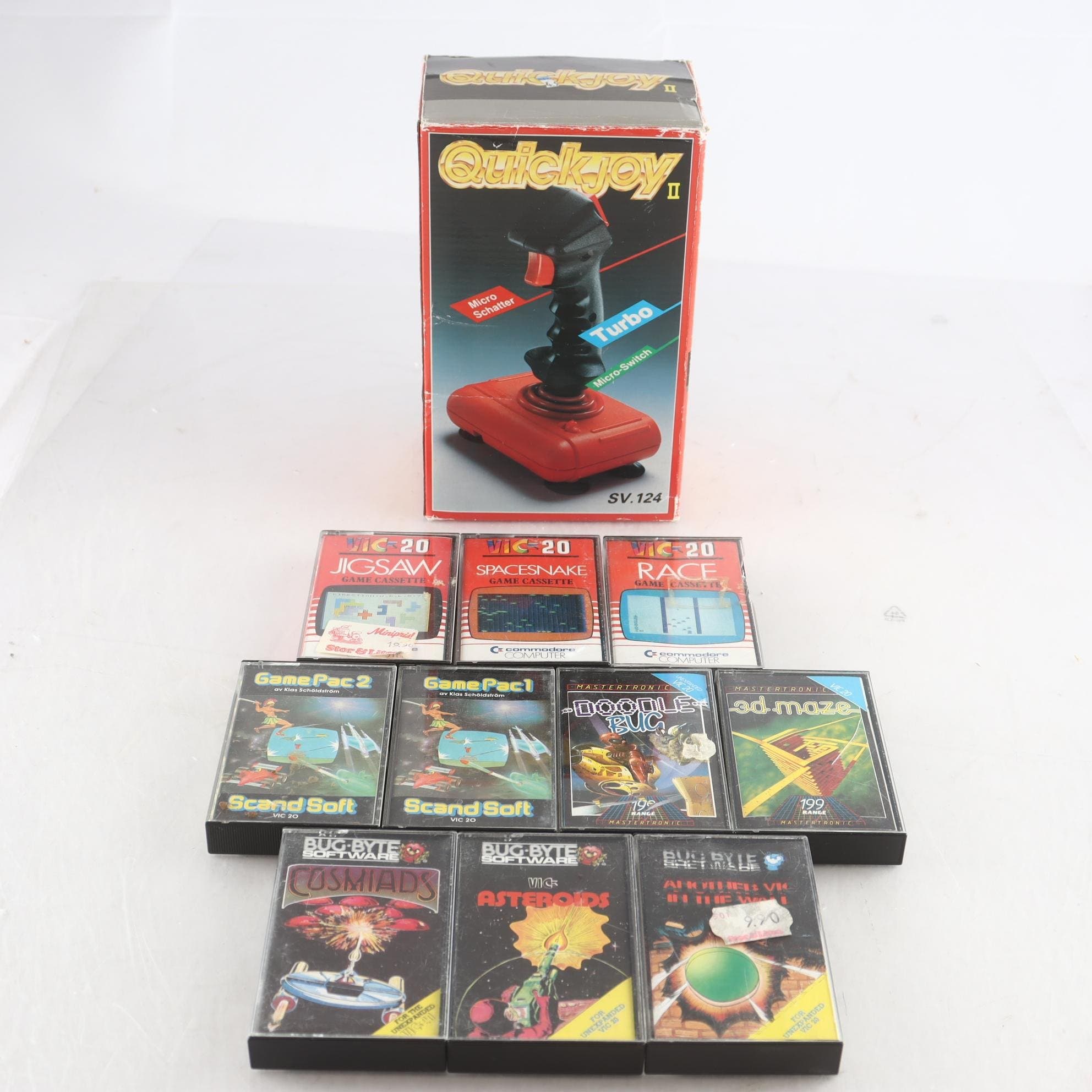 Spel, Commodore VIC 20, joystick. Samfraktas ej.