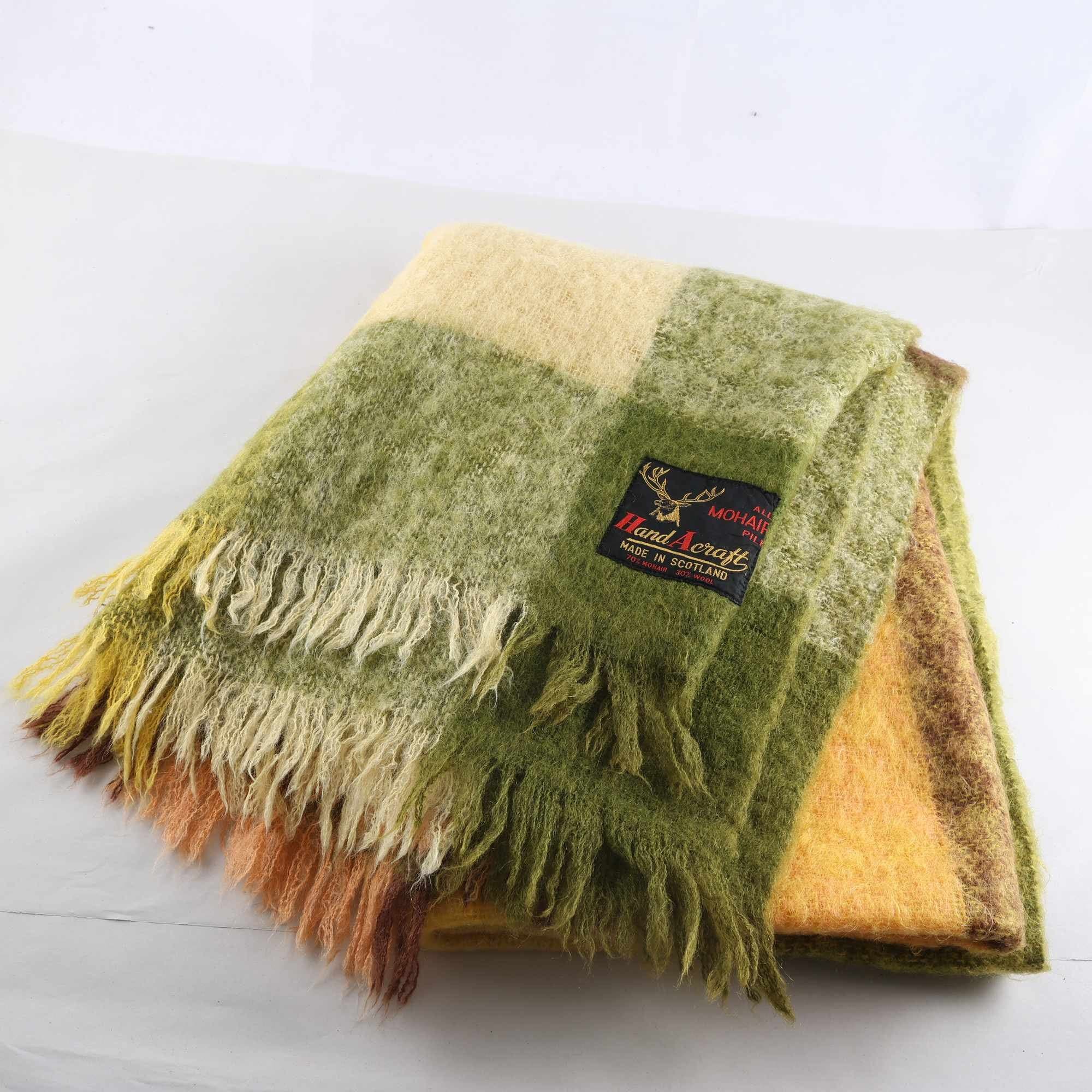 Filt, Hand Acraft Scotland, grön, mohair.