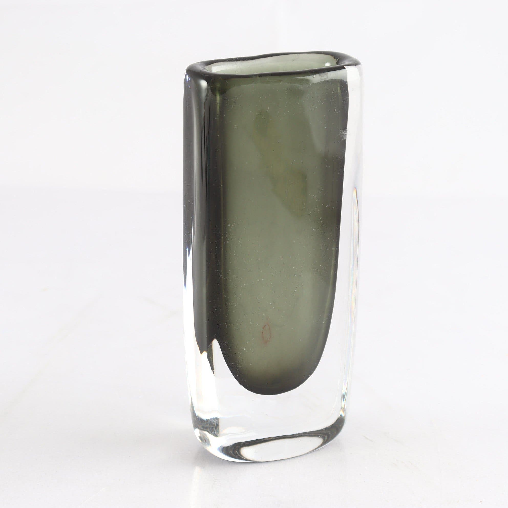 Vas, underfångsglas, Nils Landberg, Orrefors, signerad