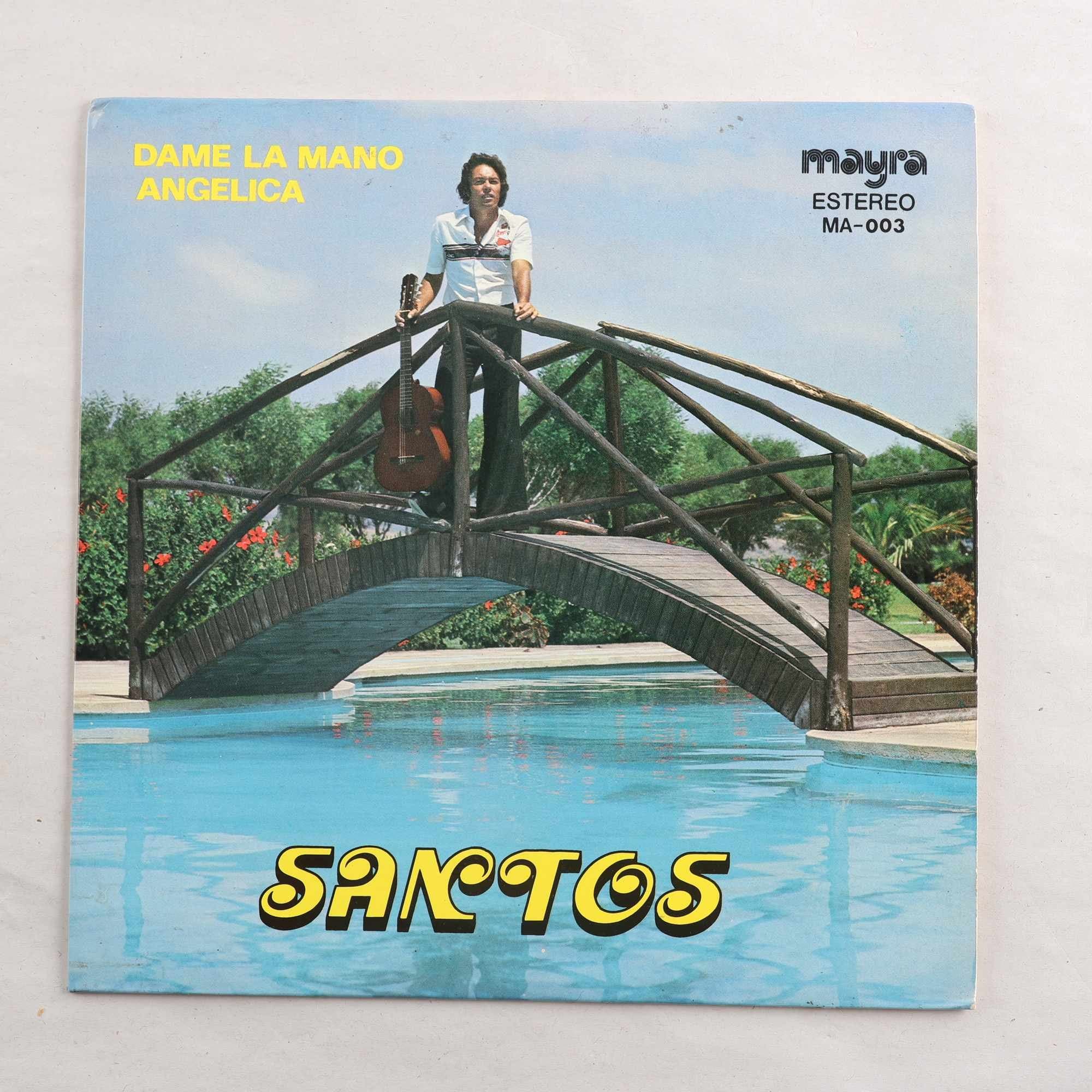 Singel Santos Arrocha, Dame La Mano Signerad