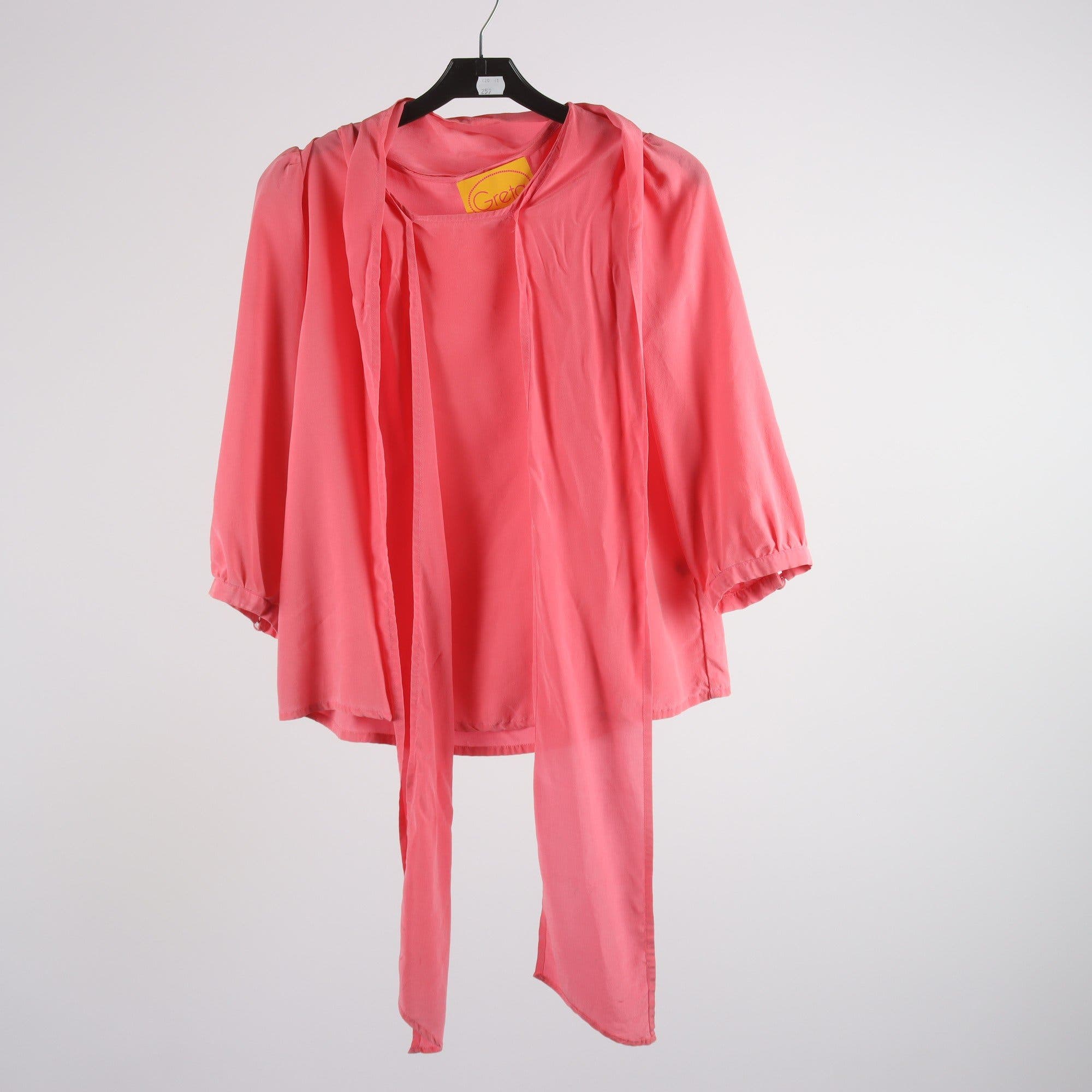 Blus, Greta, rosa, 100% silke, stl. XS.