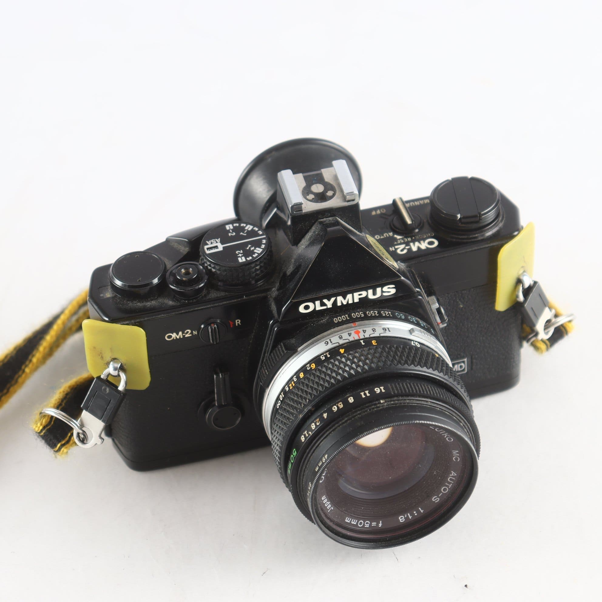 Kamera, Olympus OM-2n. Defekt. Repobjekt