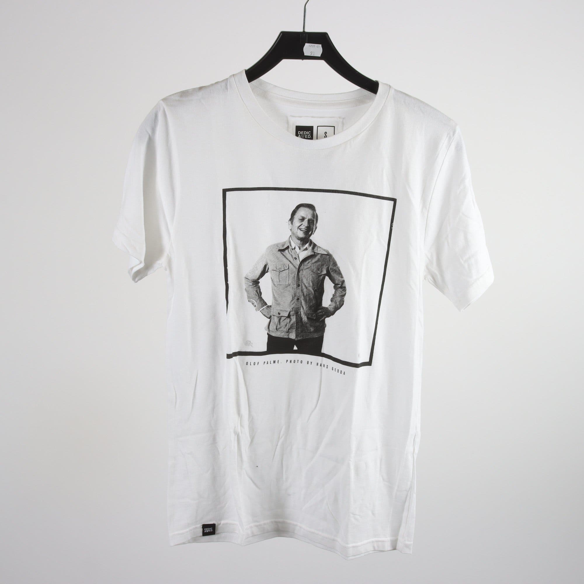 T-shirt, Dedicated, Olof Palme, vit, stl. S