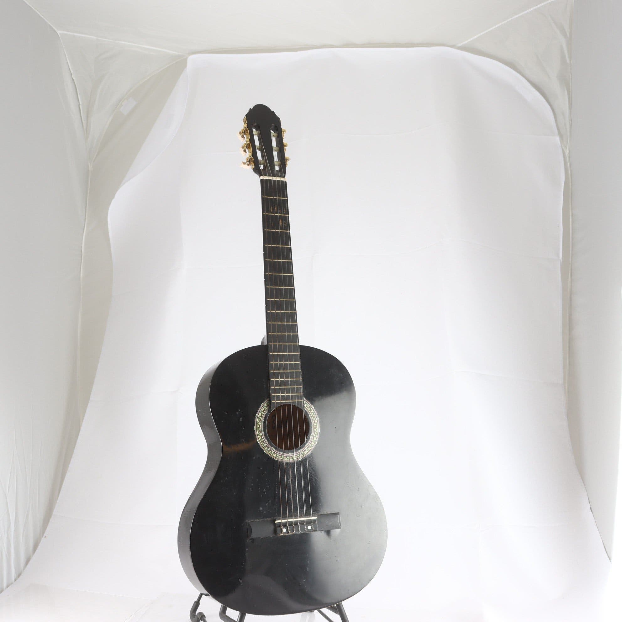 Akustisk gitarr, Harley Benton. Endast avhämtning.