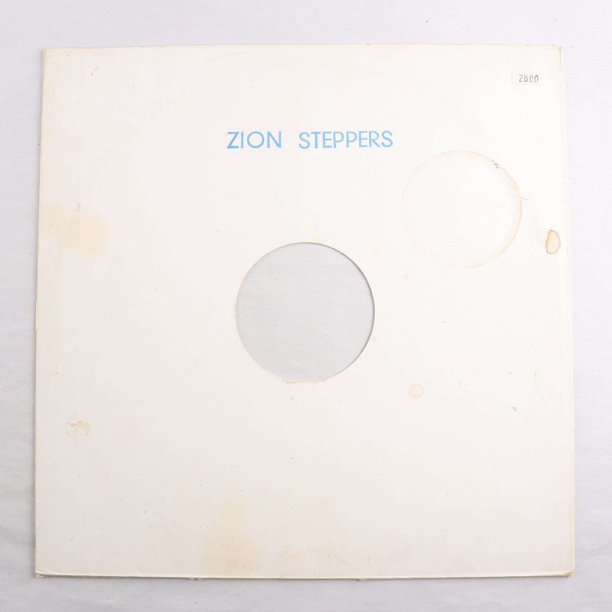 LP Zion Steppers, Dread Inom Stockholm