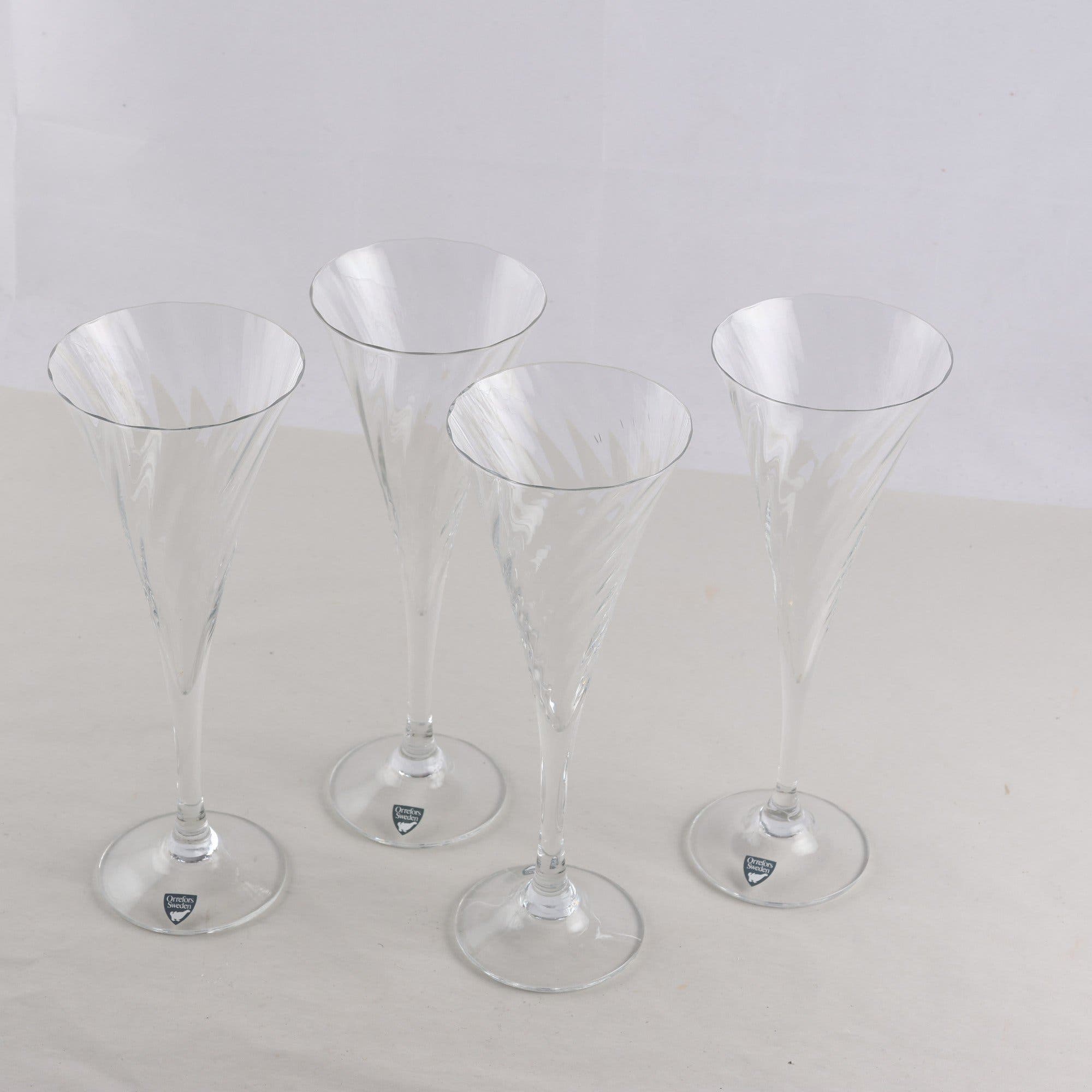 Champagneglas, Orrefors, Gunnar Cyrén, ”Helena”, 4 st. Samfraktas ej