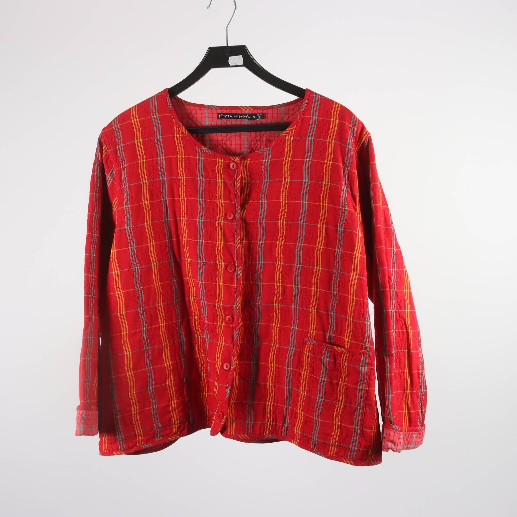 Jacka, Gudrun Sjödén, röd, mönstrad, stl. XL.