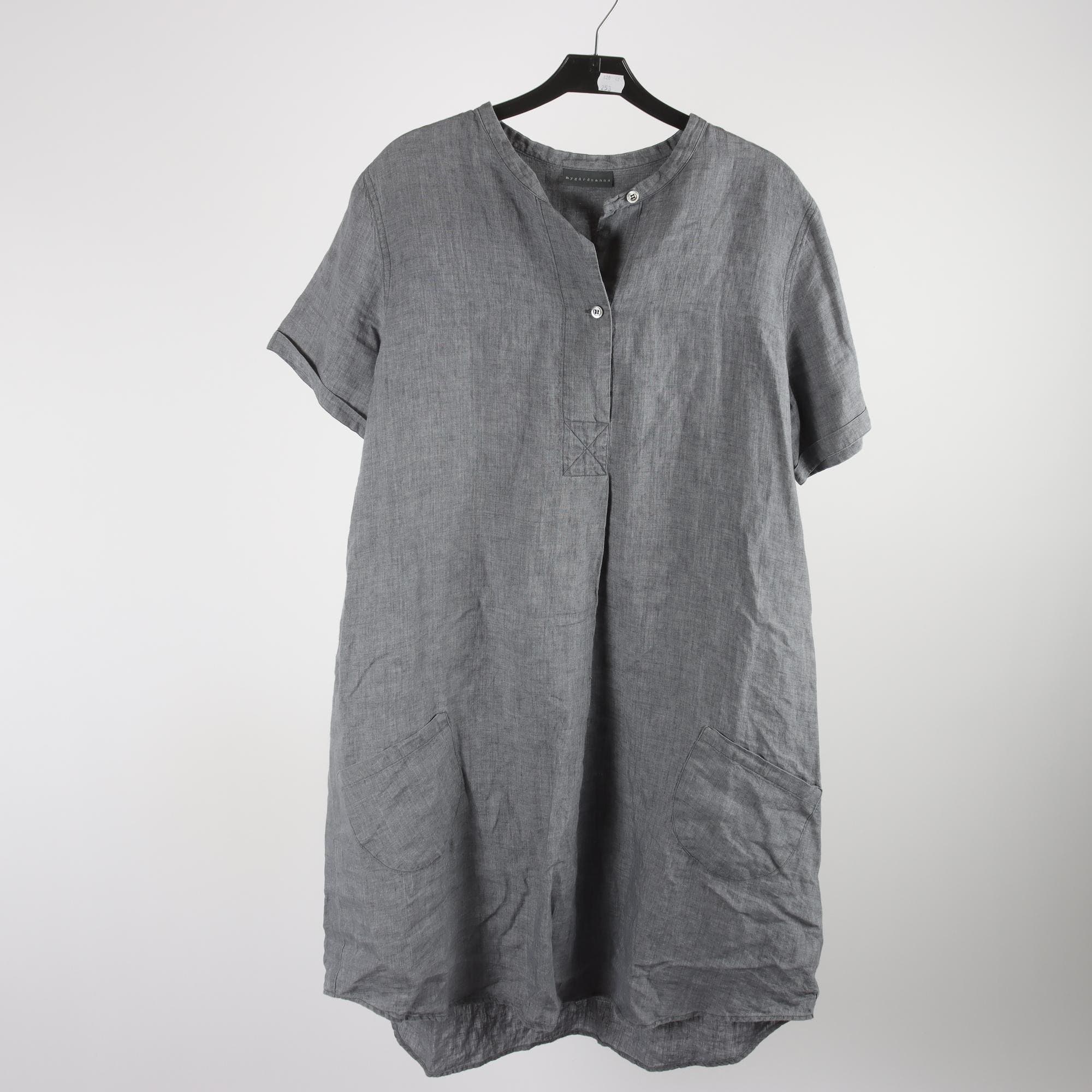 Klänning, Nygårdsanna, blå, 100% lin, stl. XL.