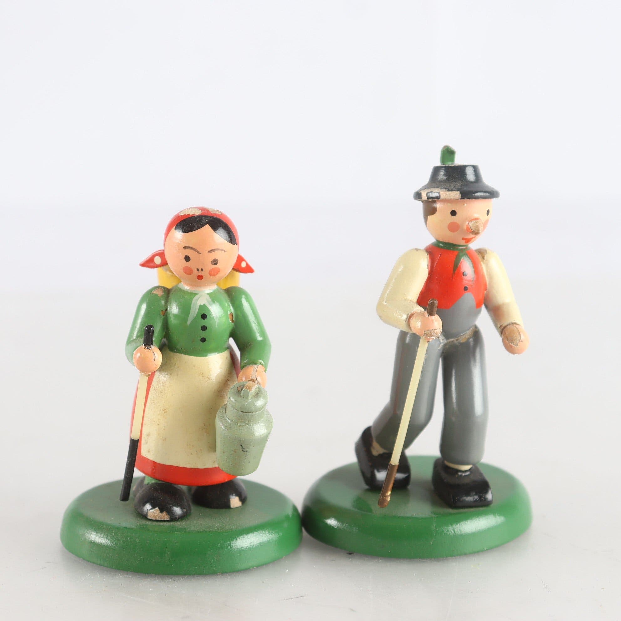 Miniatyrfigurer, trä, Paul Sternkopf, Gahlenz, Tyskland, ca 1950-tal, 2st