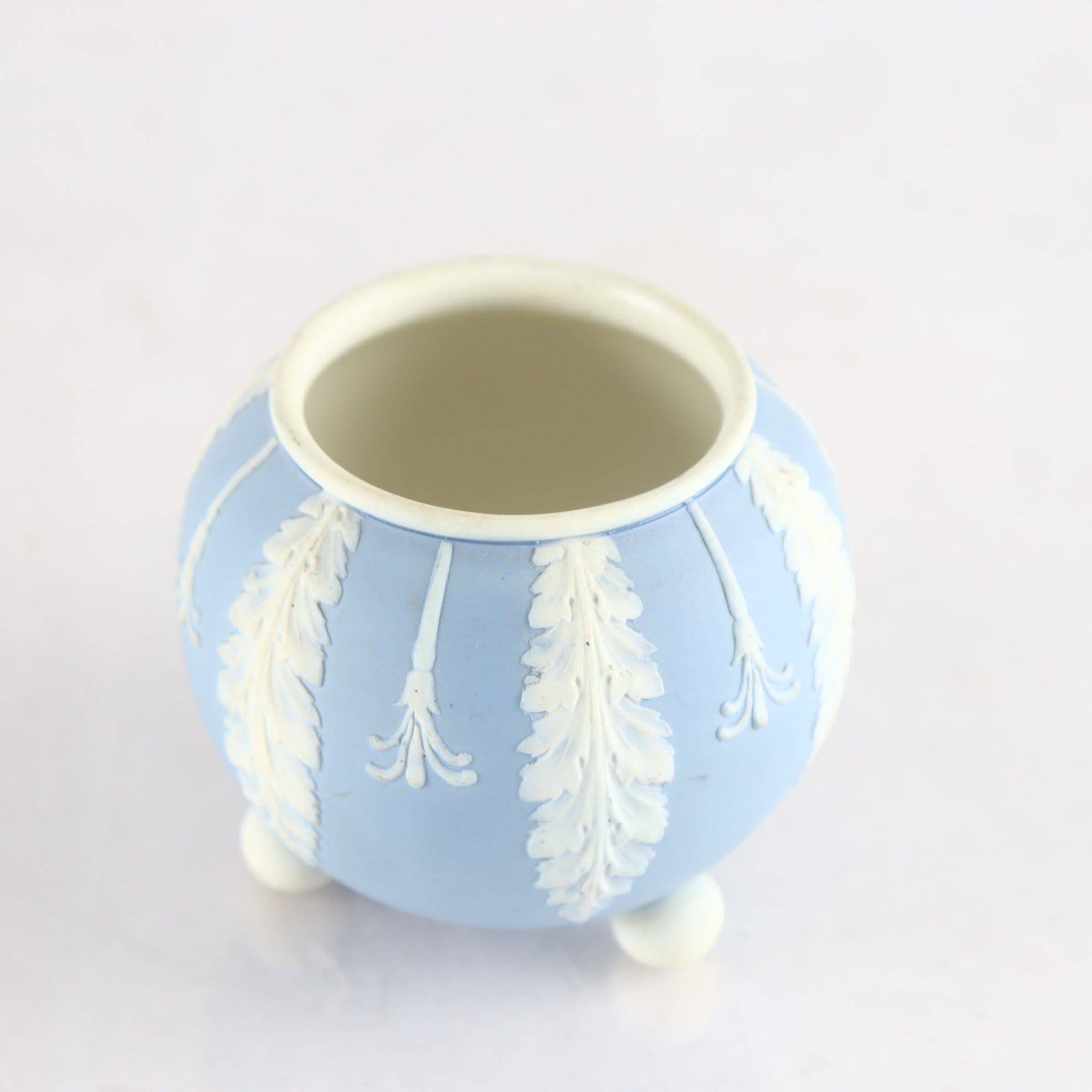 Skål, jasperware, Gunnar Wennerberg, Gustavsberg, omkring 1900