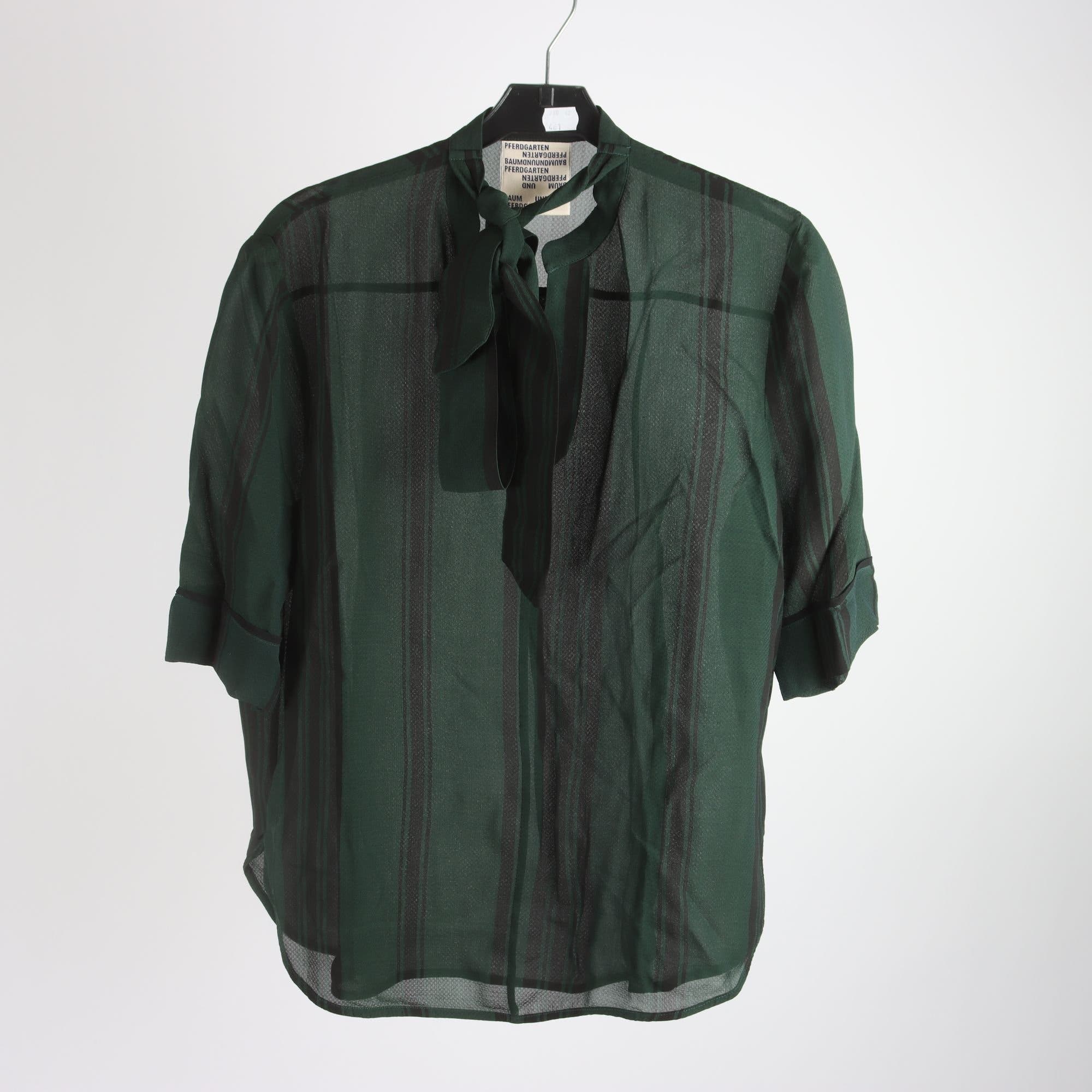 Blus, Baum und Pferdgaren, grön, svart, stl. 40.
