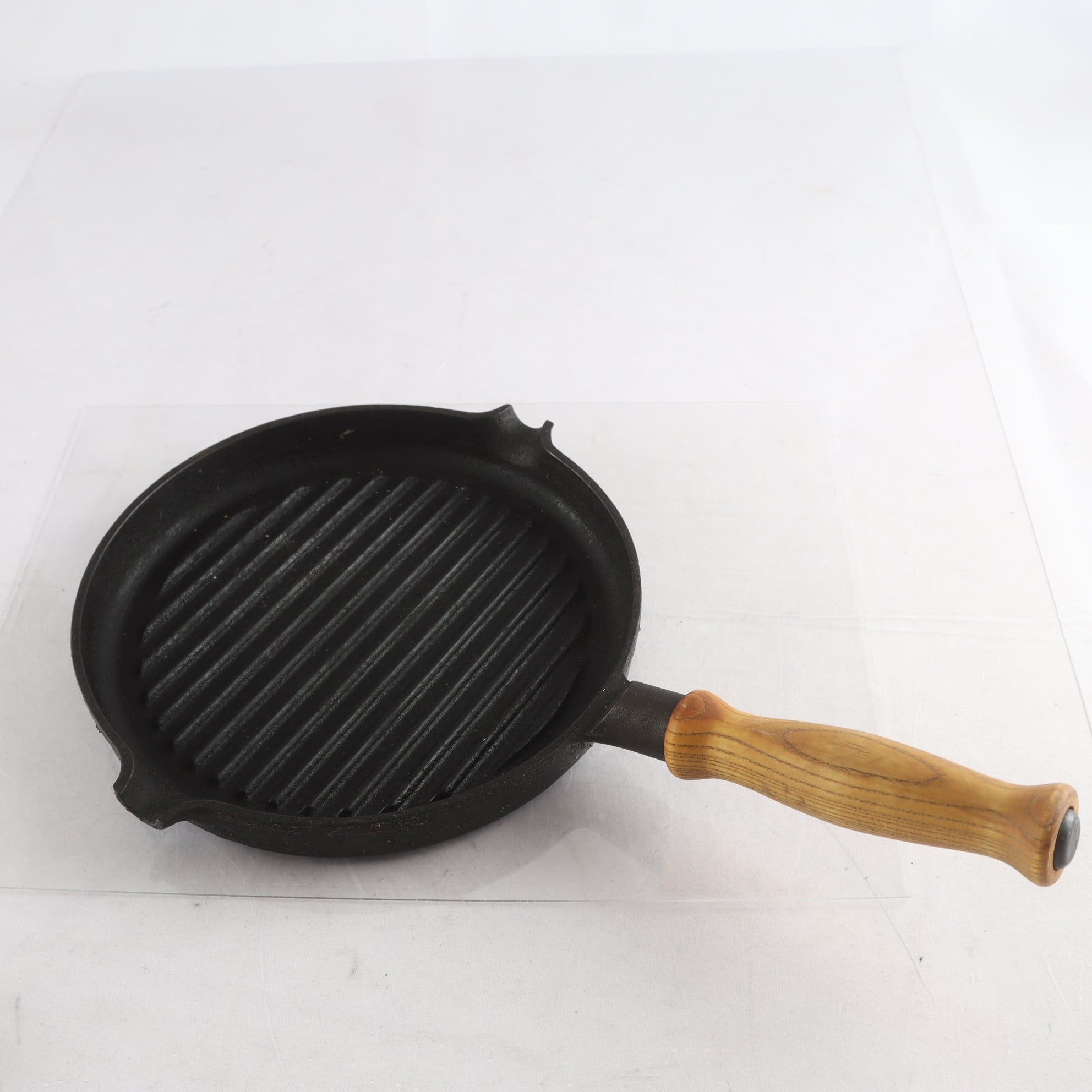 Grillpanna, gjutjärn, Ronab, Ronneby. Samfraktas ej.