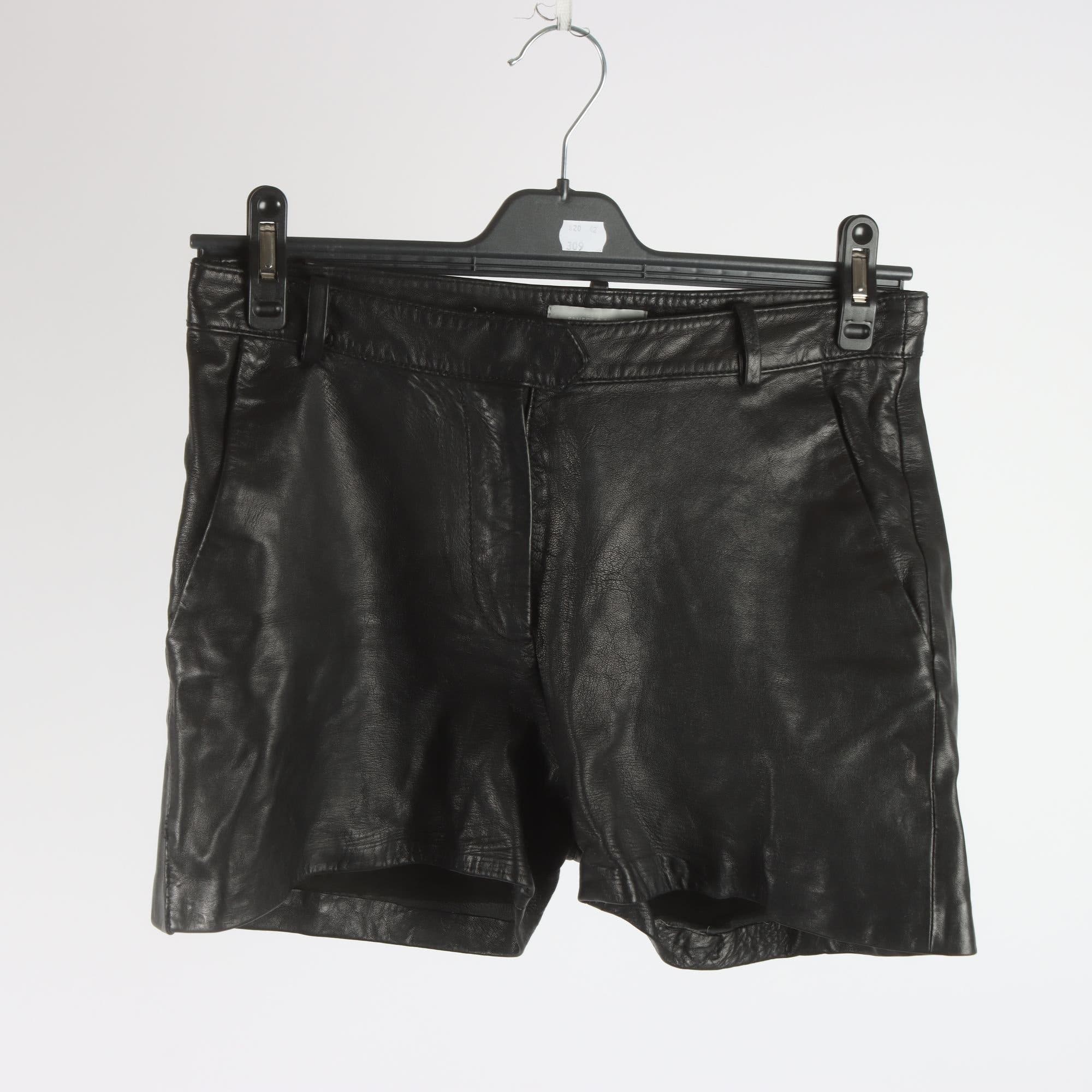 Skinnshorts, Samsøe o Samsøe, svart, stl. S.