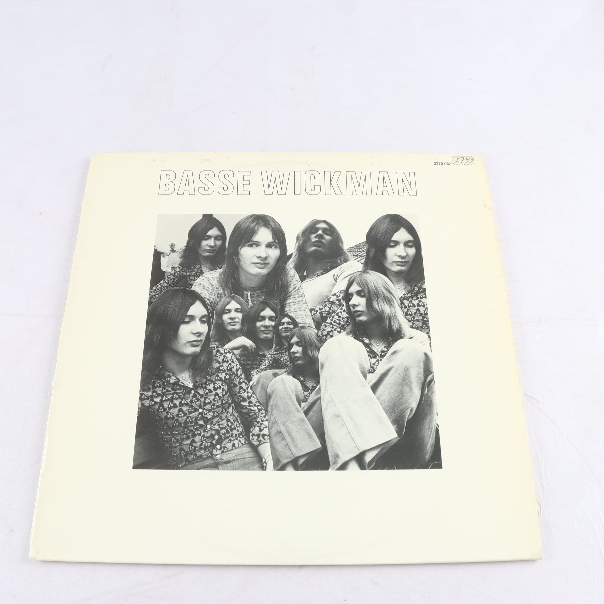 LP Basse Wickman, Changes