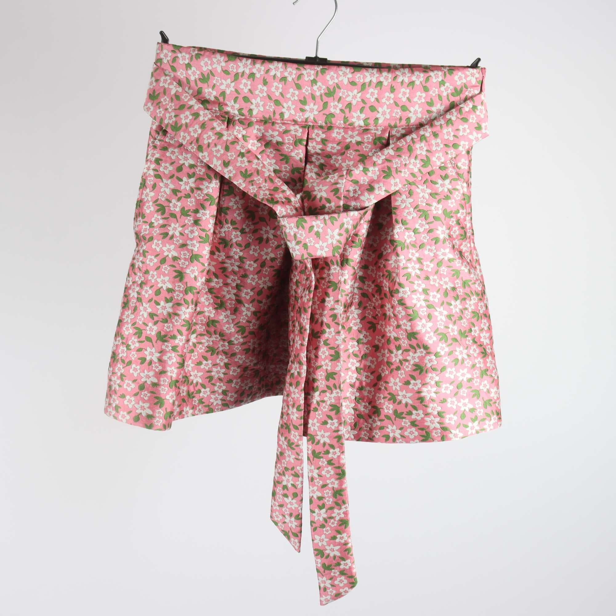 Kjol, Custommade, blommig, rosa, grön, stl. 38.