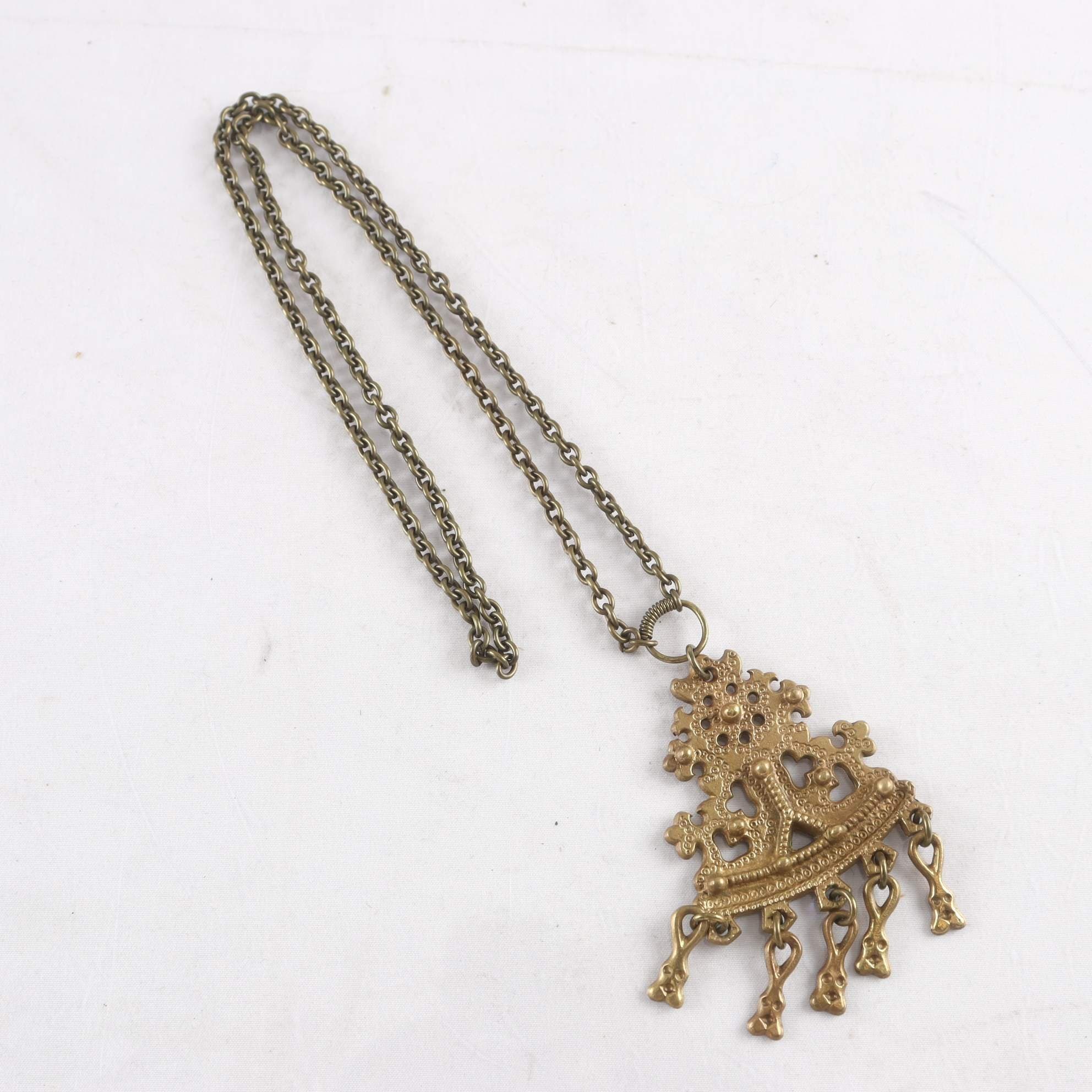 Halsband & hänge, Kalevala Korhu, brons