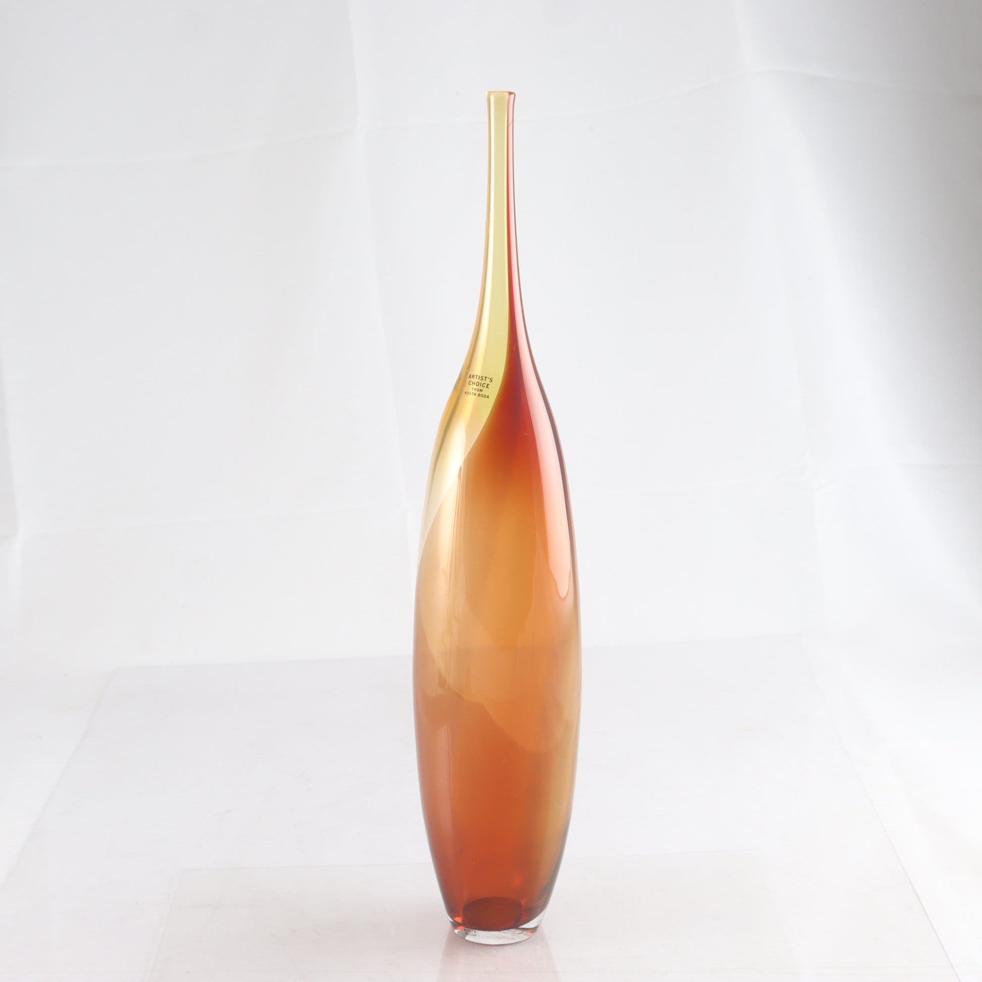 Vas, glas, ”Tobago”, Kjell Engman, Kosta Boda. Endast avhämtning.