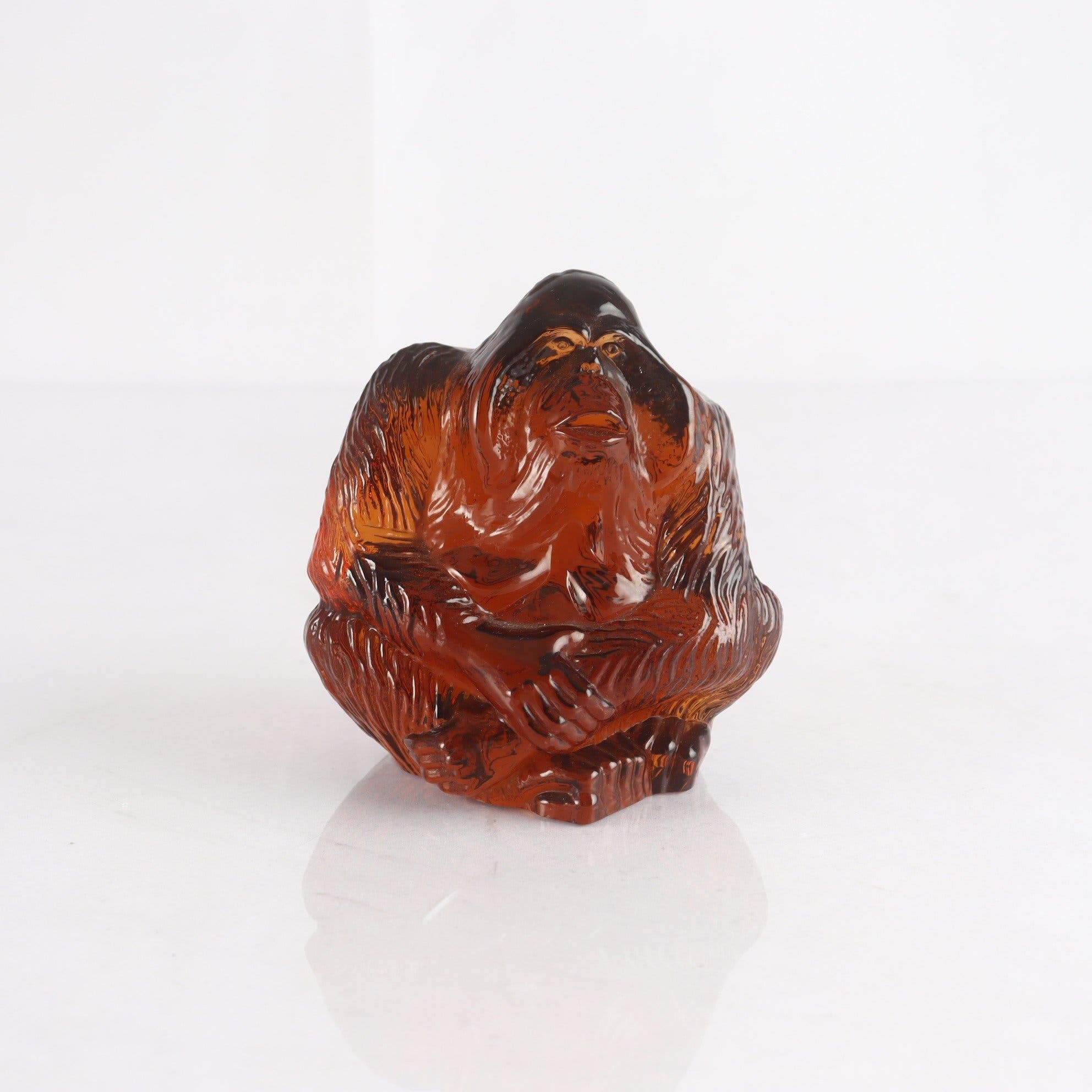 Figurin, gorilla, Kjell Engman, World wildlife fund, Kosta Boda, 1979