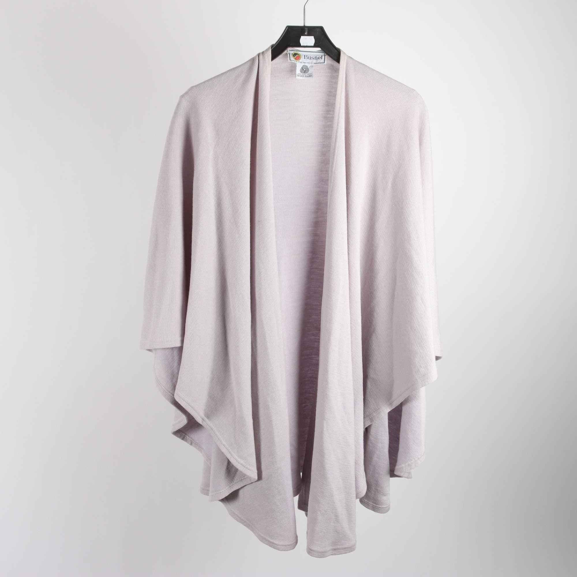 Cape, Busnel, ljuslila, 100% ull, stl. one size.