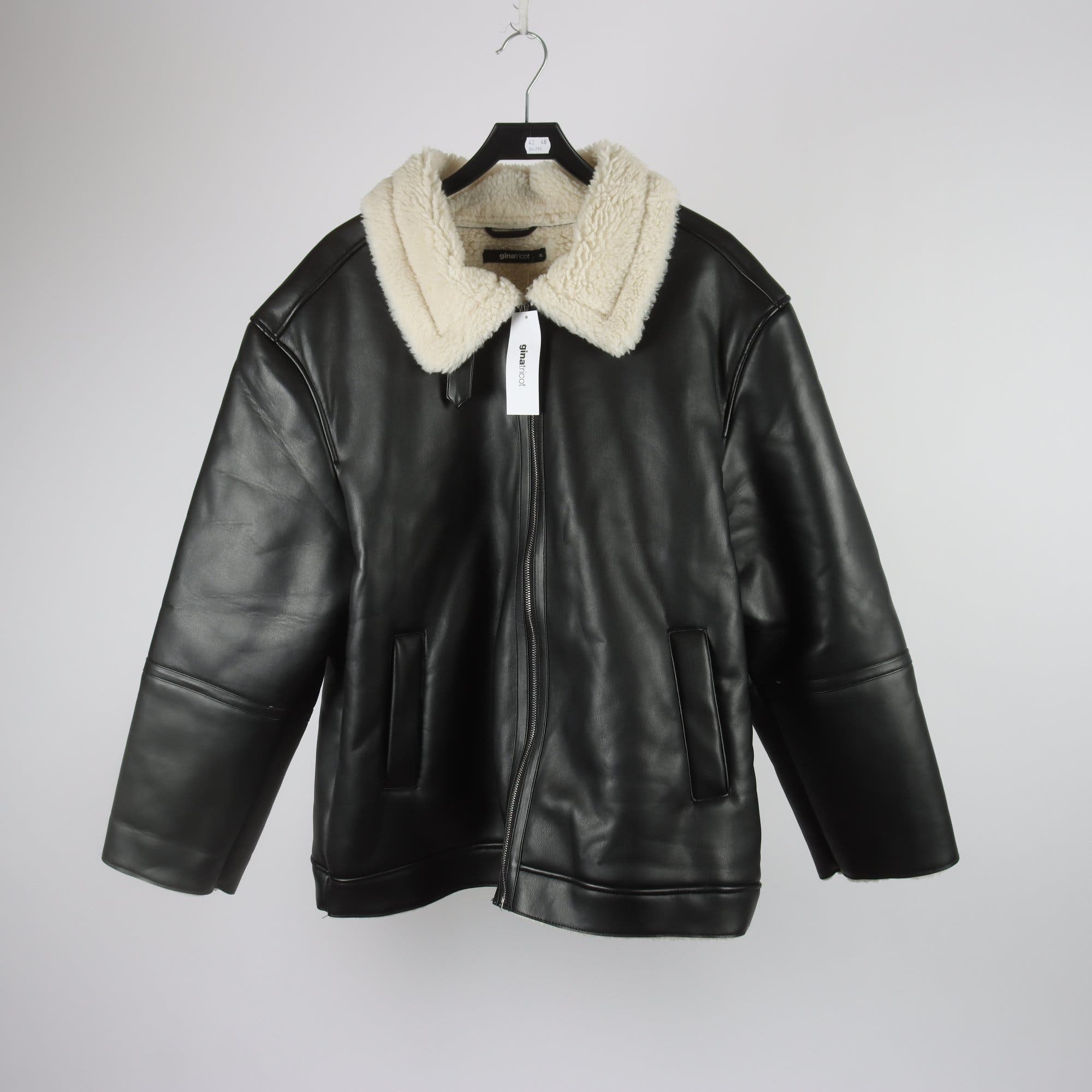 Jacka, Gina Tricot, stl. XL