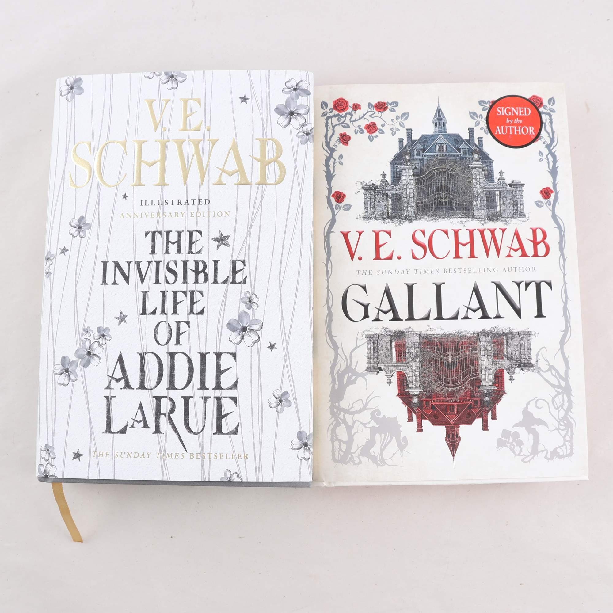 V. E. Schwab, Gallant (signerad) + The Invisible Life of Addie LaRue