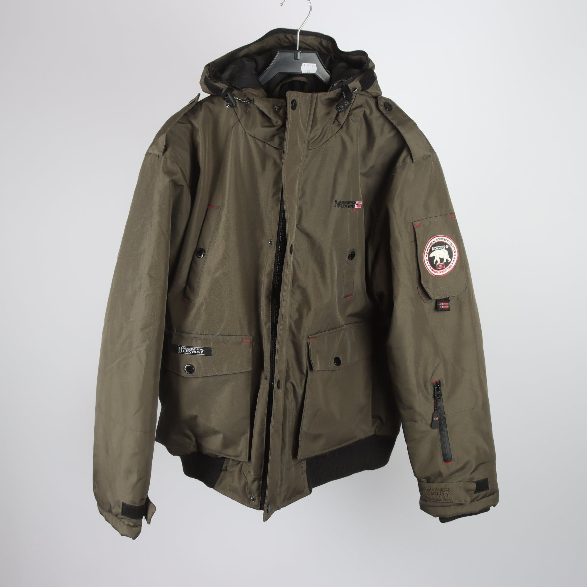 Jacka, Geographical Norway, grön, stl. M