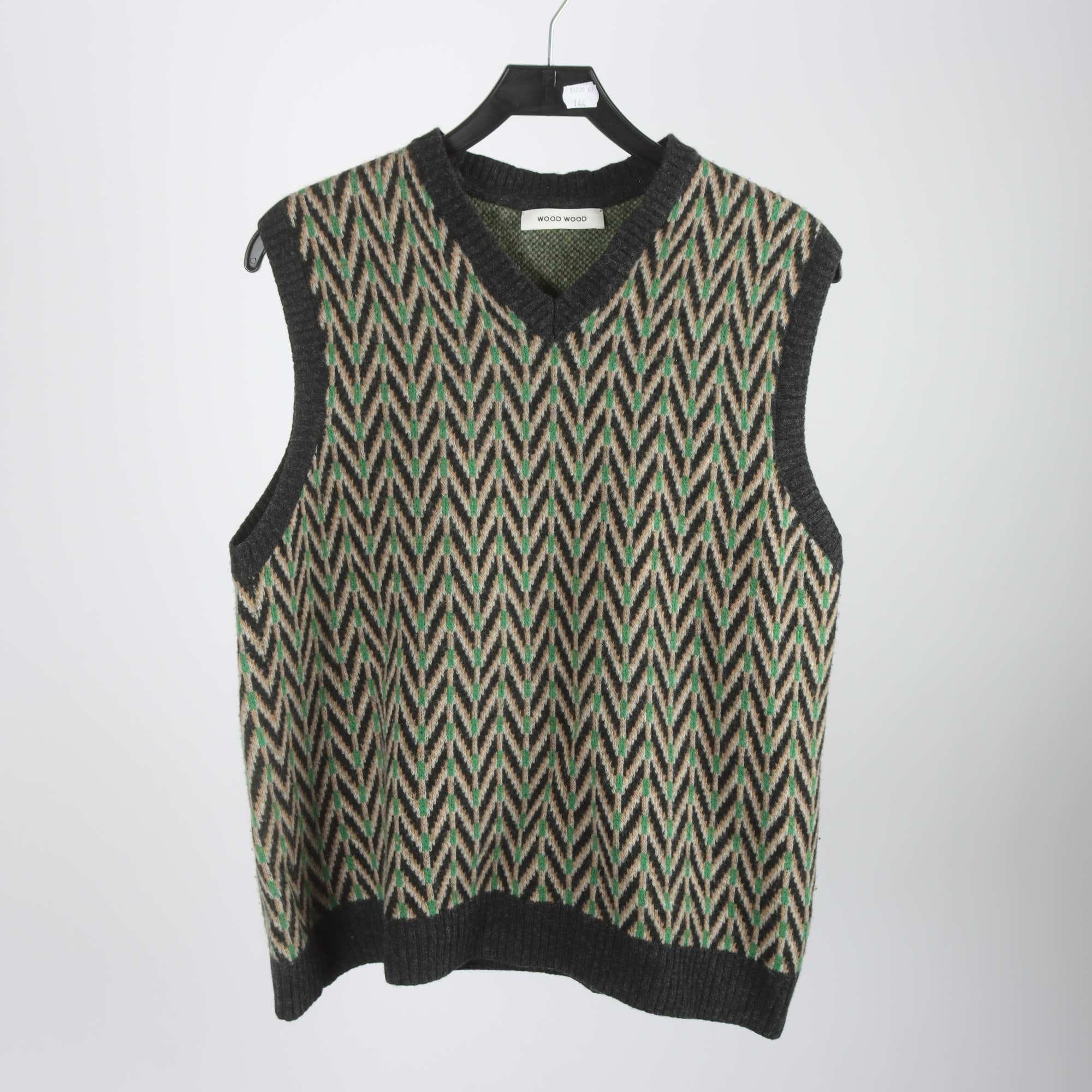 Väst, Wood Wood, mönstrad, 100% merinoull stl. XL