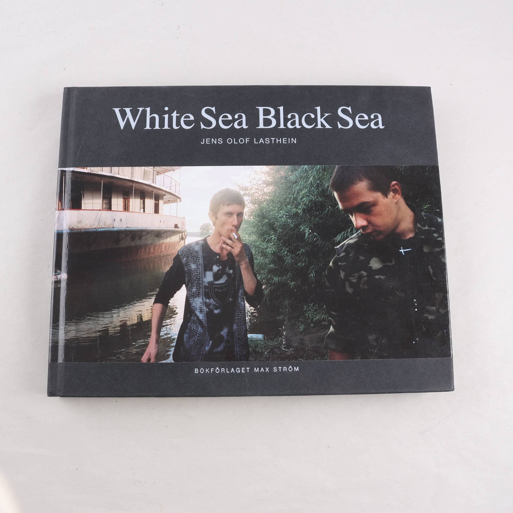 Jens Olof Lasthein, White Sea Black Sea