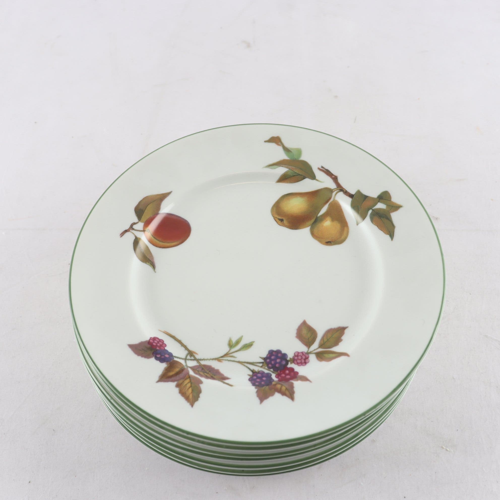 Assietter, Evesham Vale, Royal Worcester, England, 1986, 7 st. Samfraktas ej
