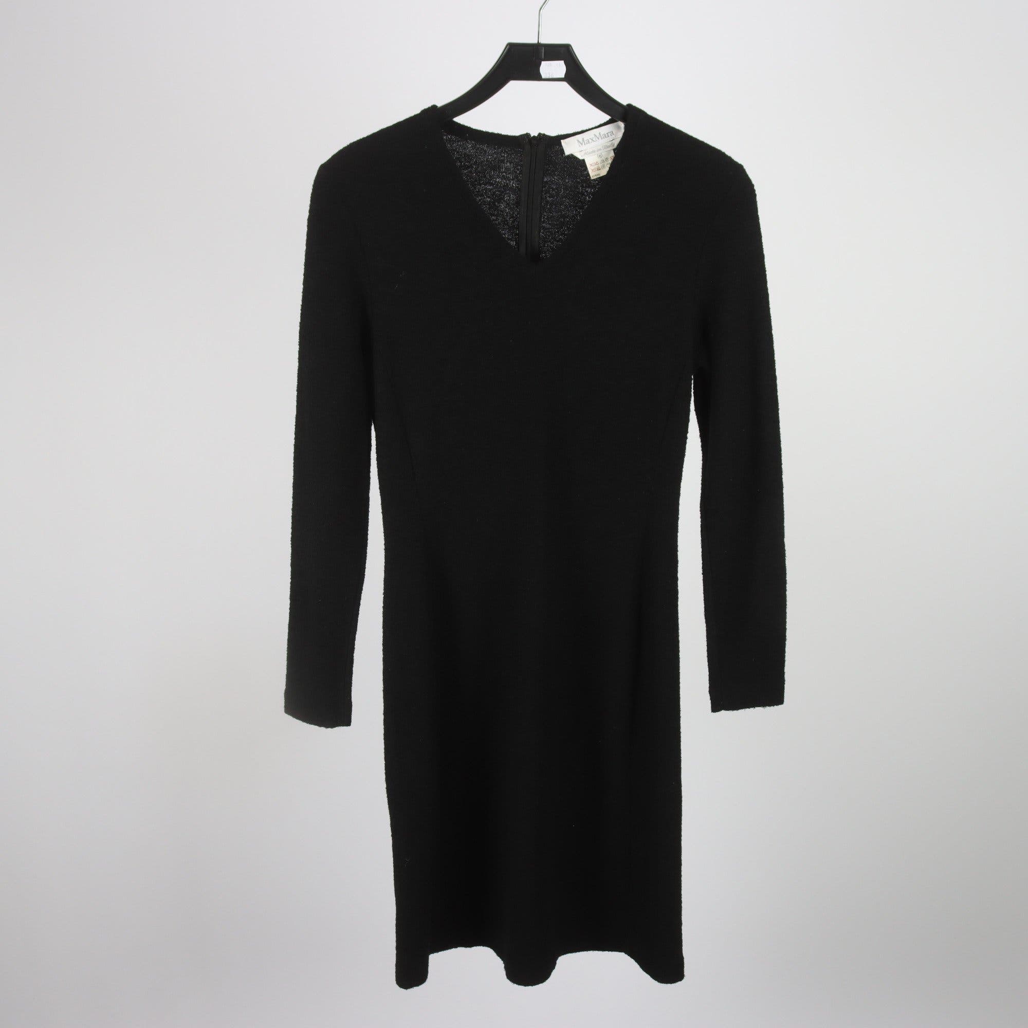 Klänning, Max Mara, svart, 67% ull, stl. 42.