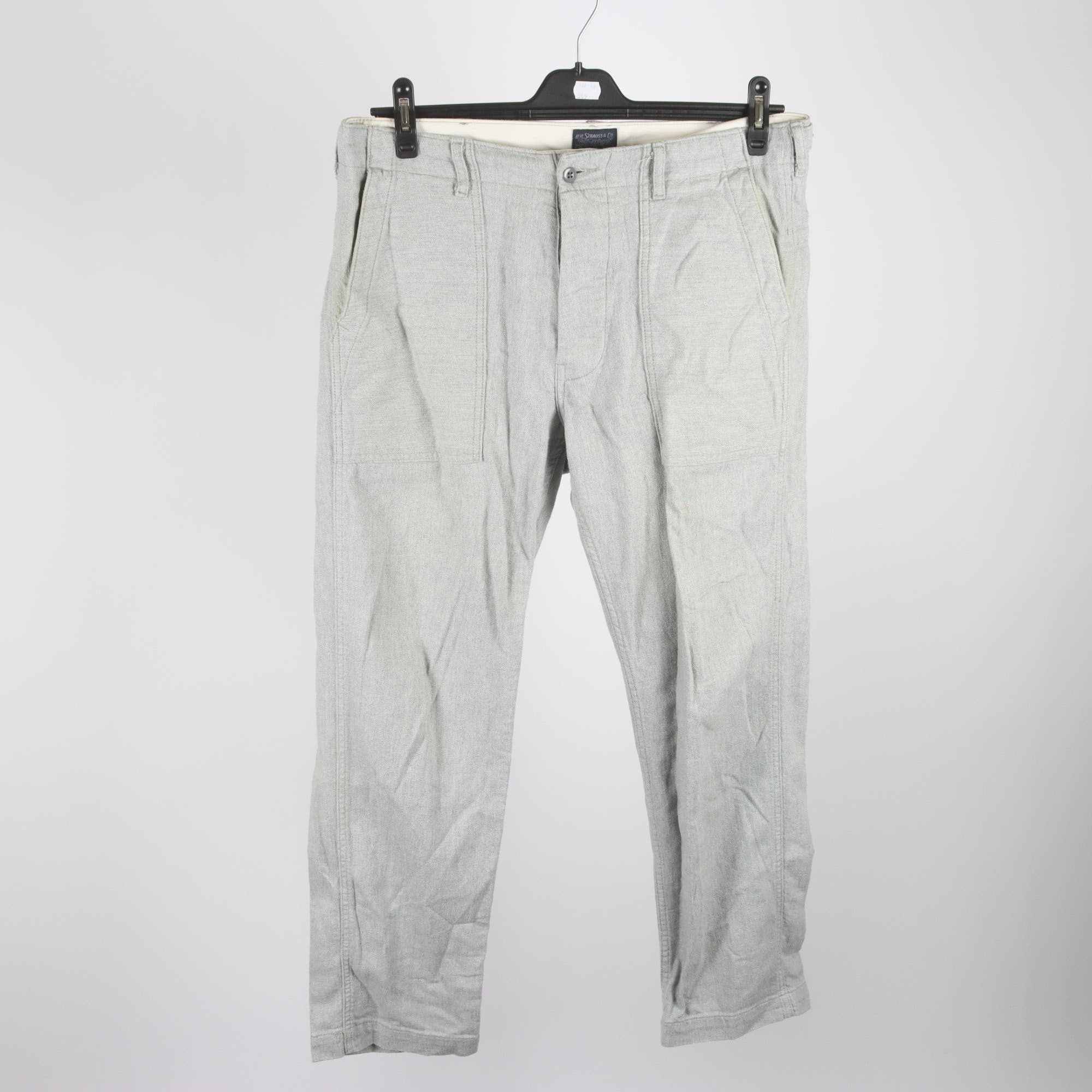 Byxor, Levis, grå, stl. 33″/32.