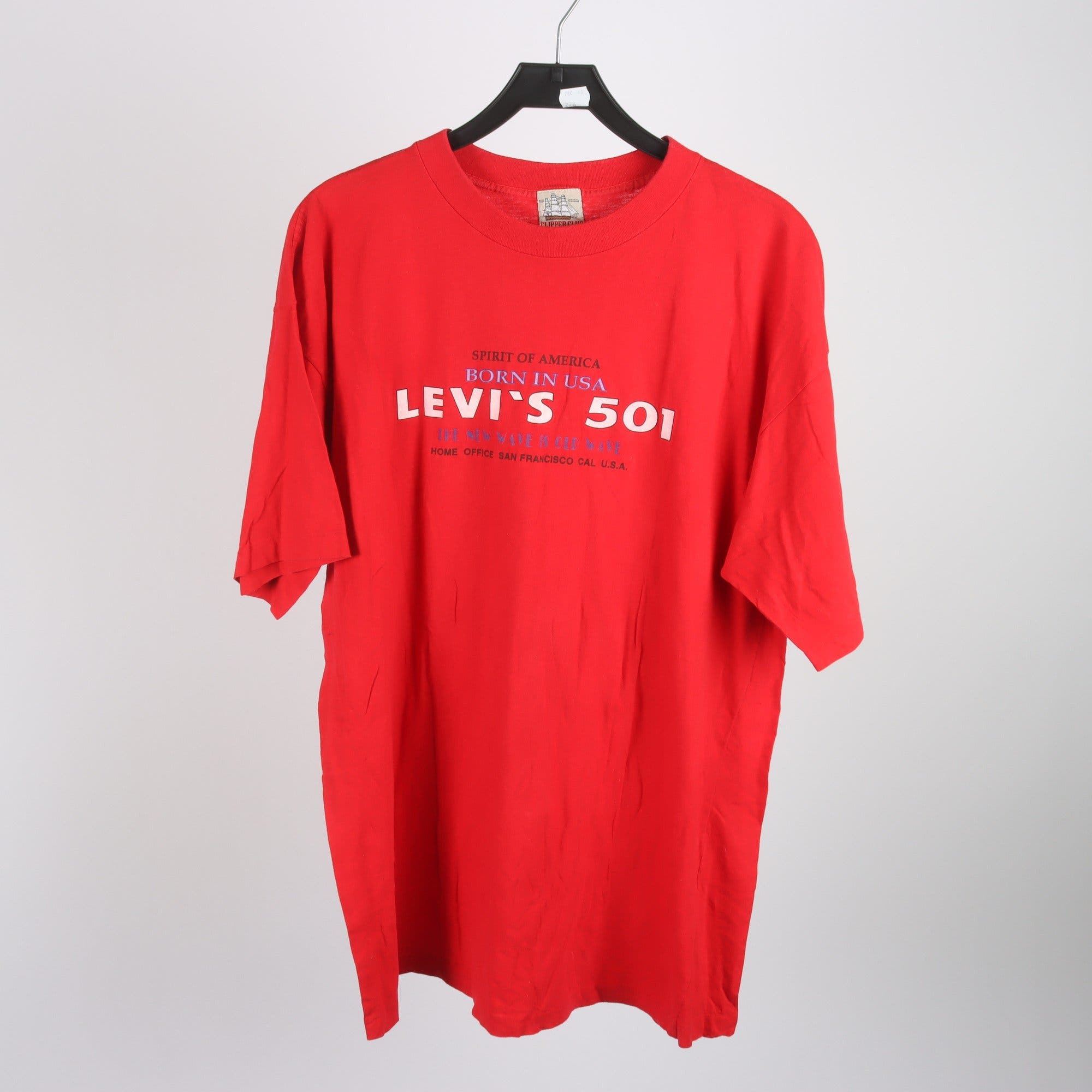 T-shirt, Clipper Club, Levis 501, röd, stl. XL.