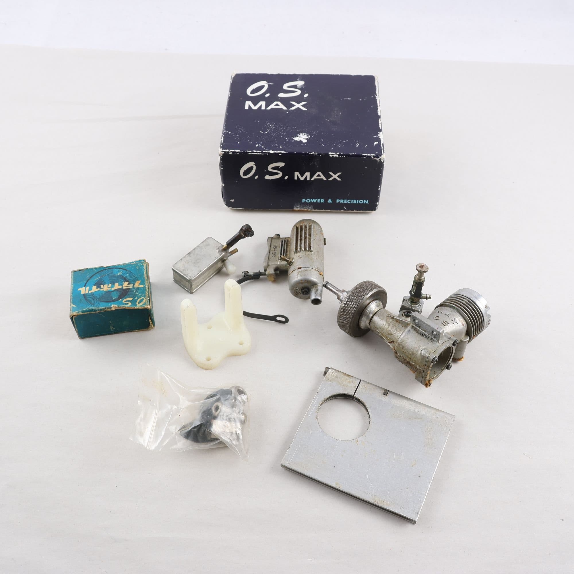 Motor, glödstiftsmotor, O.S. MAX RC.