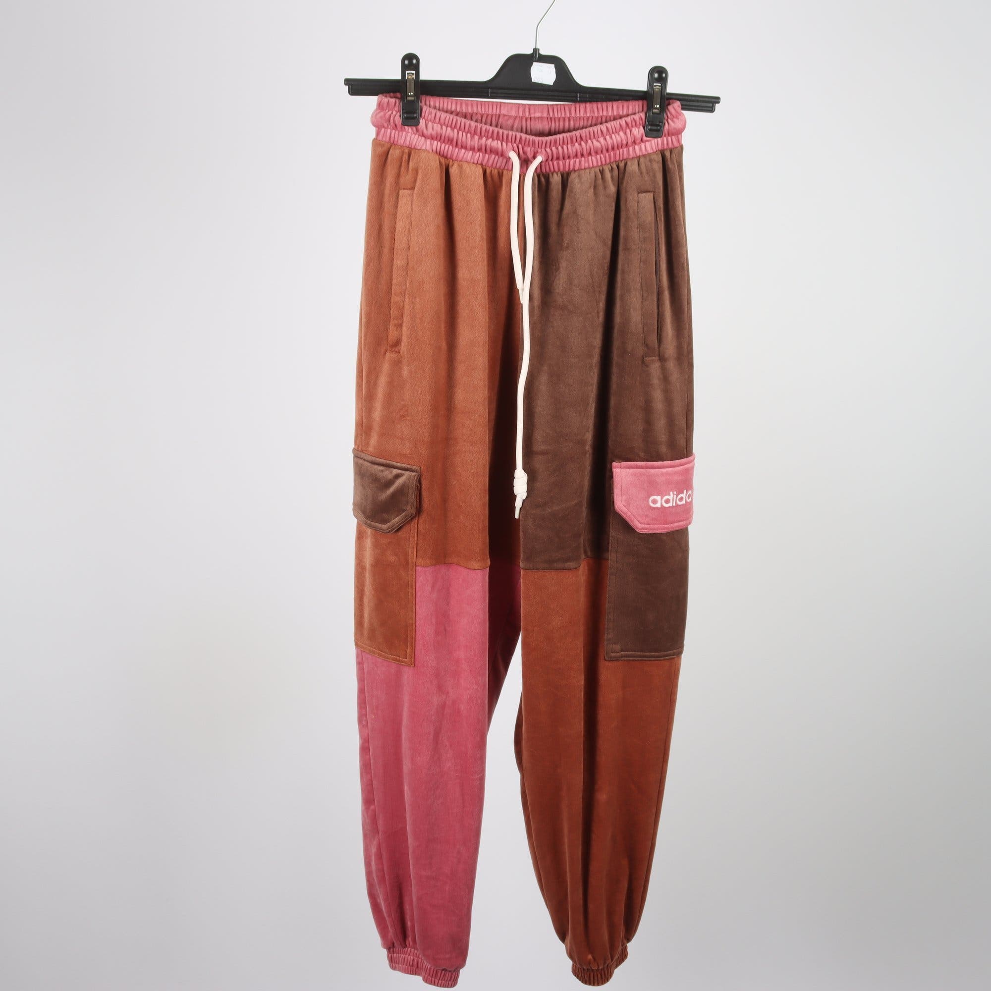 Sportbyxor, Adidas, brun, rosa, velour, stl. 34.