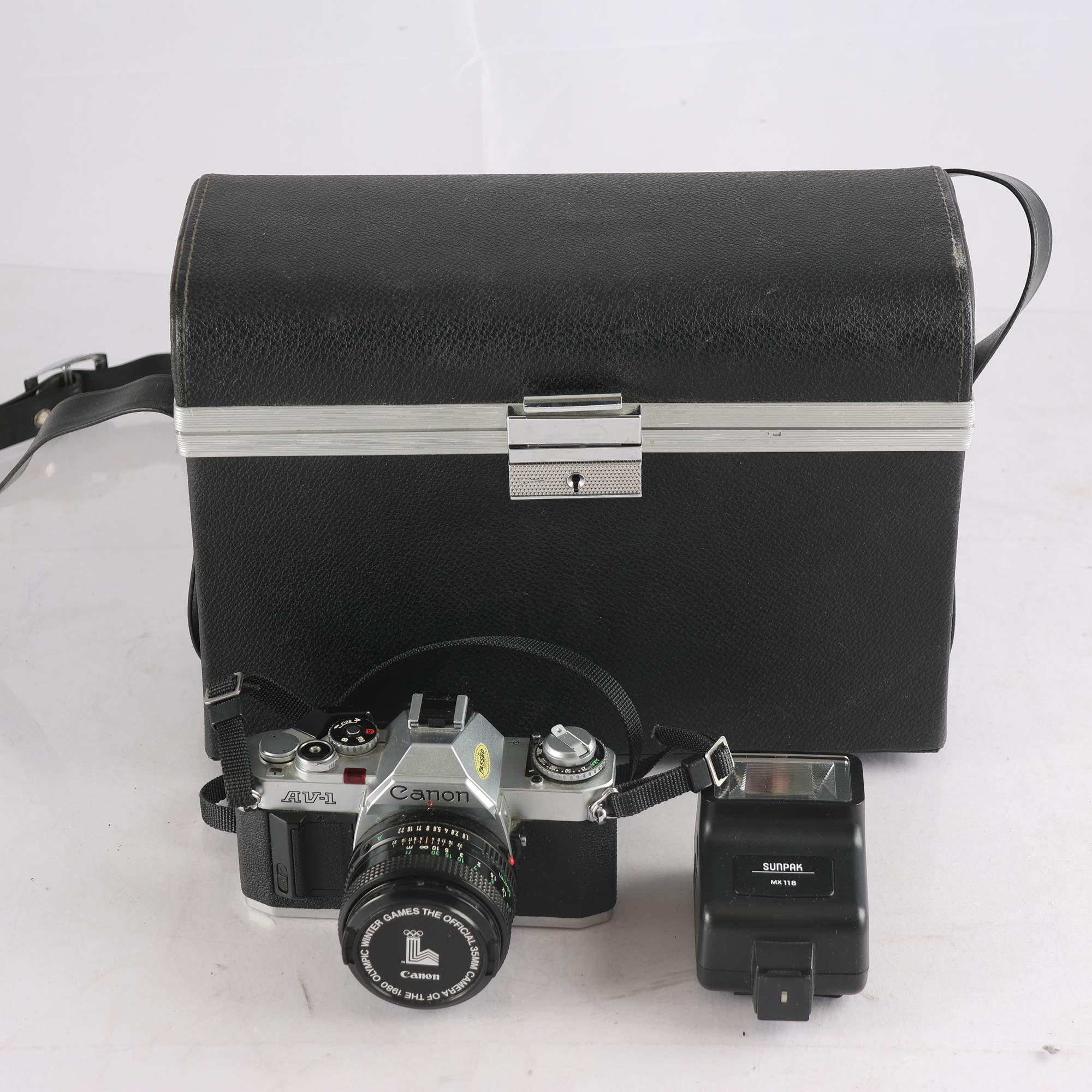 Kamera, Canon AV-1