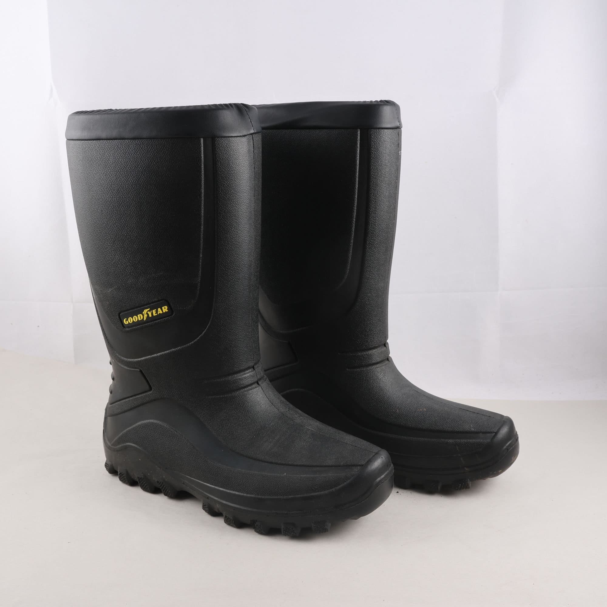 Fodrade stövlar, Goodyear, stl. 44